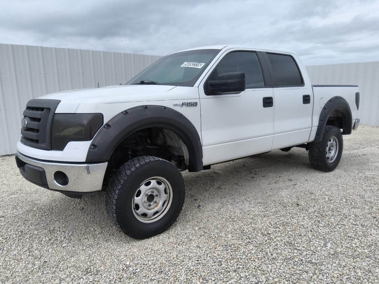 2012 Ford F150 Supercrew White vin: 1FTFW1CF1CKD59588 Damage: Suspension, Aftermarket, Acceptable