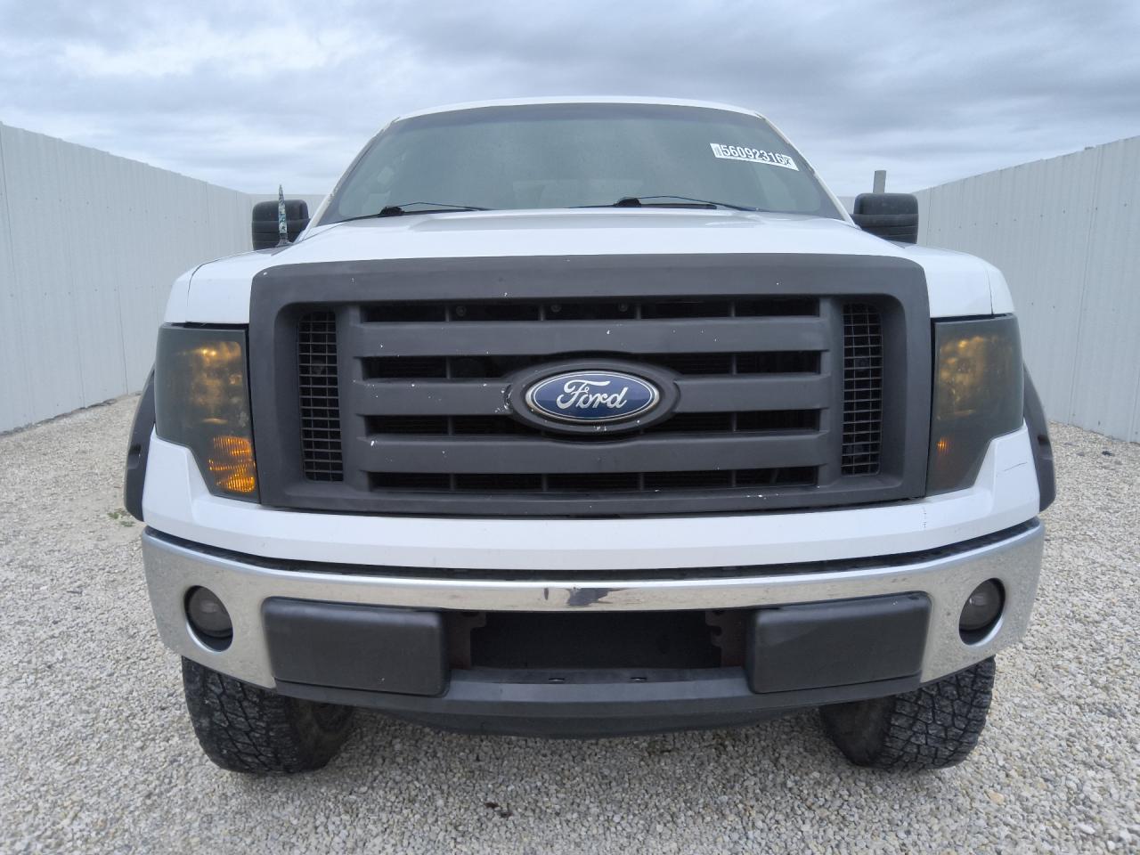 2012 Ford F150 Supercrew White vin: 1FTFW1CF1CKD59588 Damage: Grille, Chipped, 10 Or More