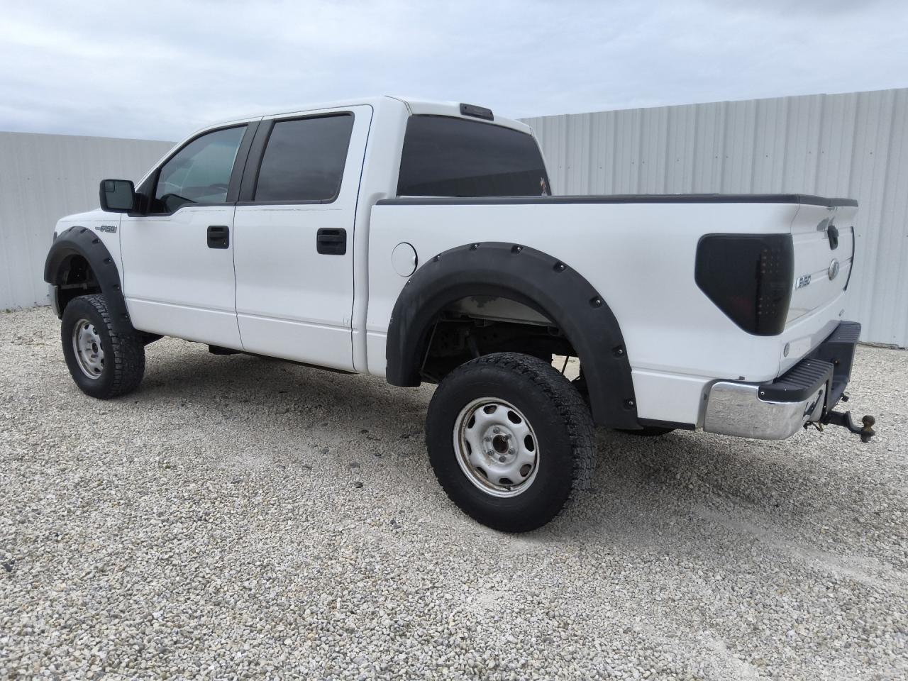 2012 Ford F150 Supercrew White vin: 1FTFW1CF1CKD59588 Damage: Left Bed Side, Heavy Scratch, 1/2 To 1 Inch