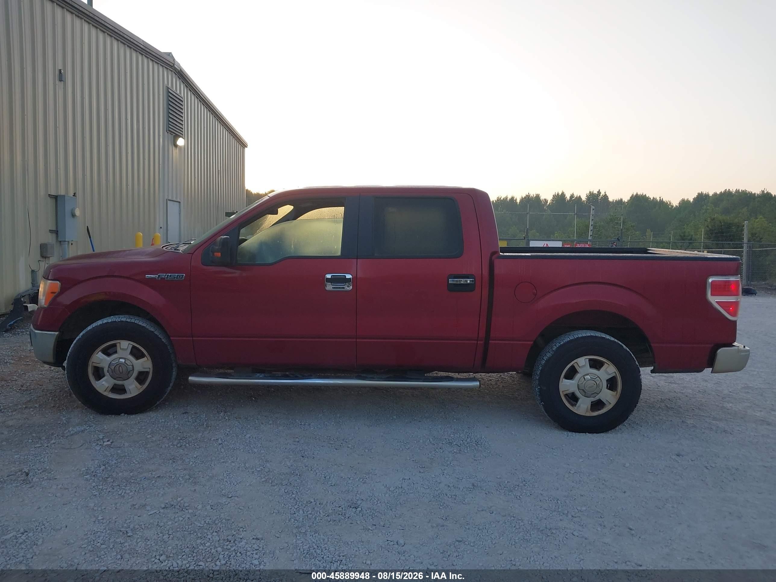 2013 Ford F-150 Xlt Красный vin: 1FTFW1CF1DFA22123