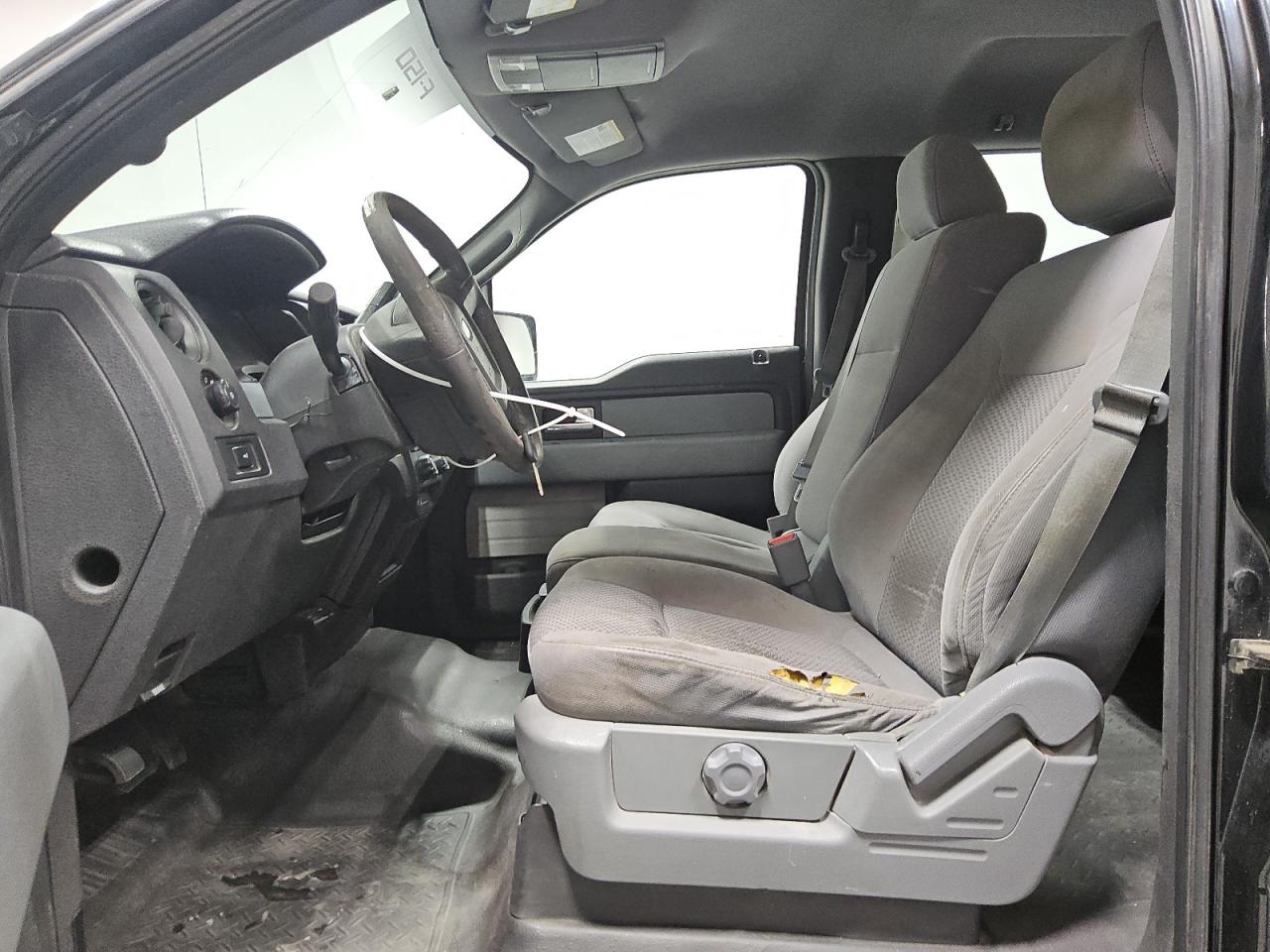 2013 Ford F150 Supercrew Black vin: 1FTFW1CF1DFA64663 Damage: Steering Wheel, Bent, Replacement Required