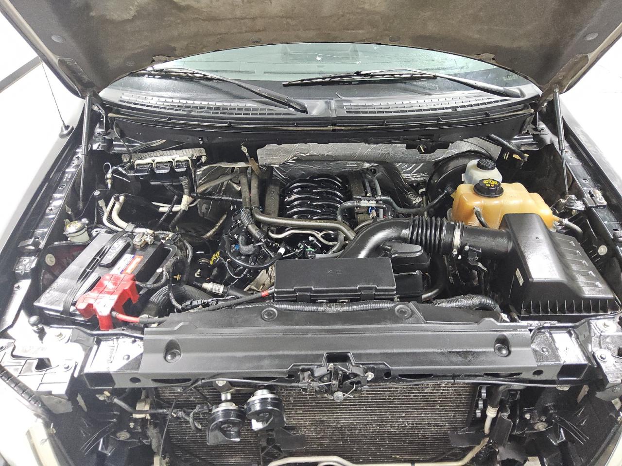 2013 Ford F150 Supercrew Black vin: 1FTFW1CF1DFA64663 Damage: Suspension, Inoperable, Repair Required