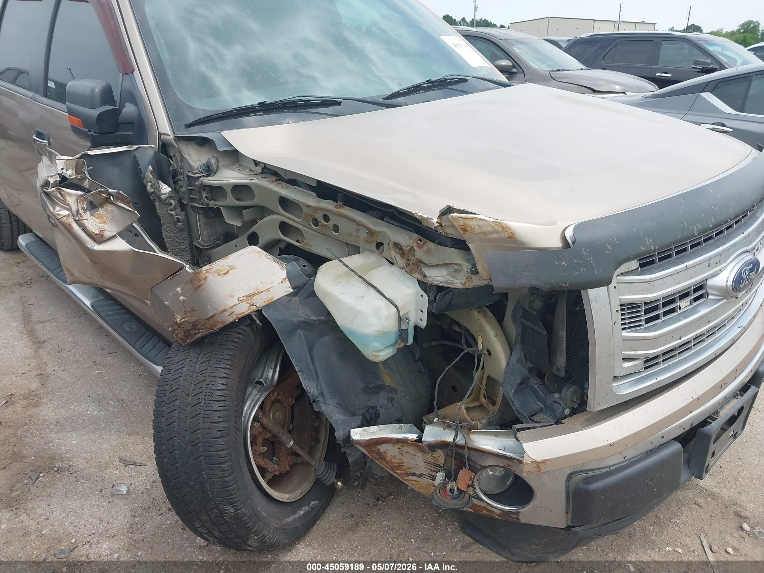2013 Ford F-150 Xlt Beige vin: 1FTFW1CF1DFC71151