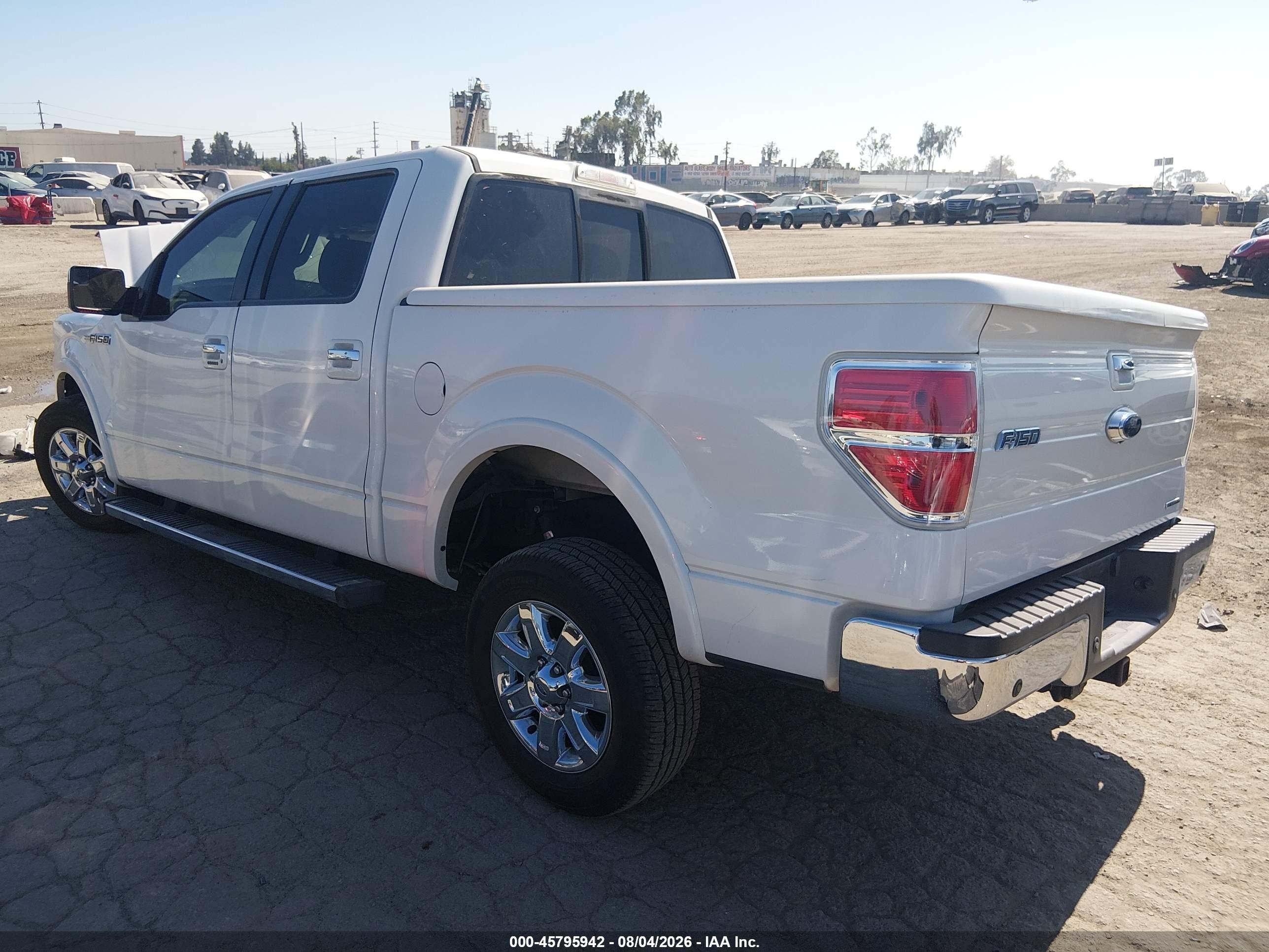 2013 Ford F-150 Lariat White vin: 1FTFW1CF1DKE98797
