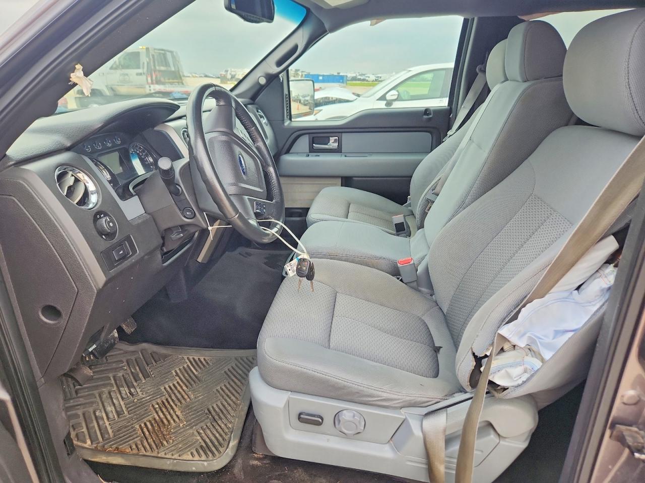 2014 Ford F150 Supercrew Silver vin: 1FTFW1CF1EFC85150