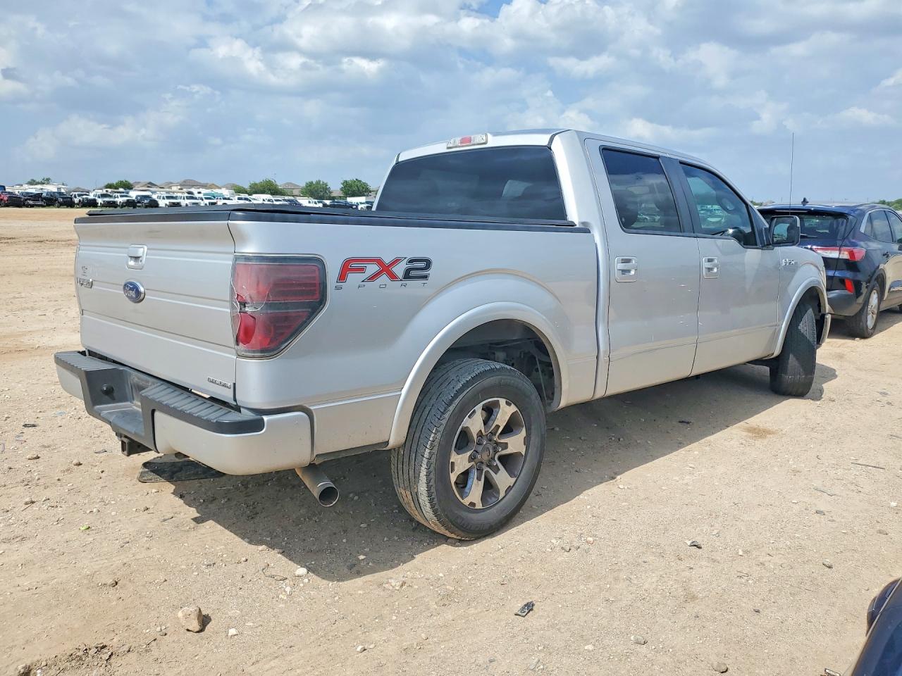 2014 Ford F150 Supercrew Серебряный vin: 1FTFW1CF1EKD30336