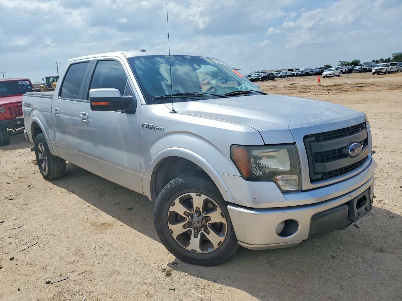 2014 Ford F150 Supercrew Серебряный vin: 1FTFW1CF1EKD30336
