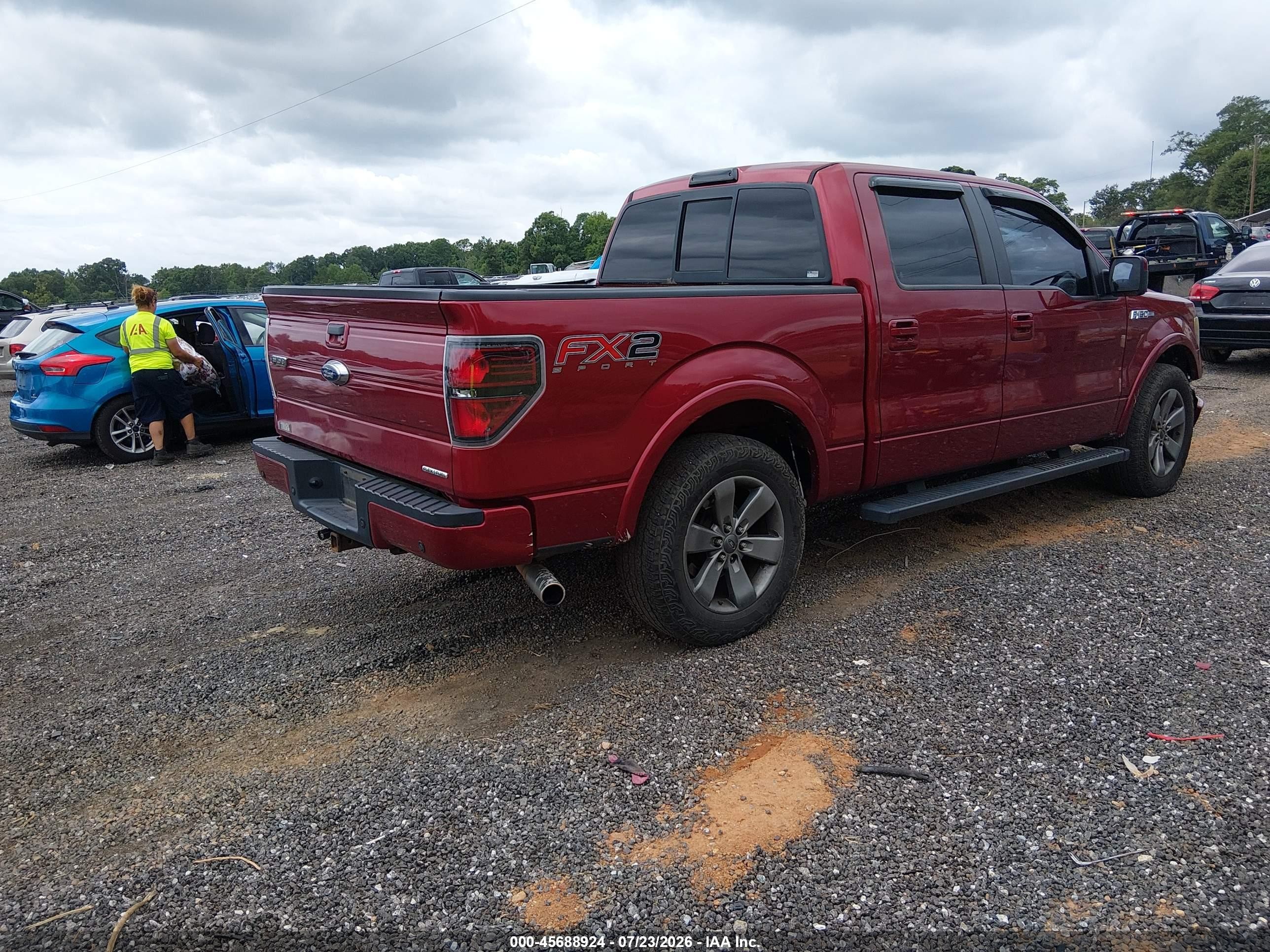2014 Ford F-150 Fx2 Red vin: 1FTFW1CF1EKD37318