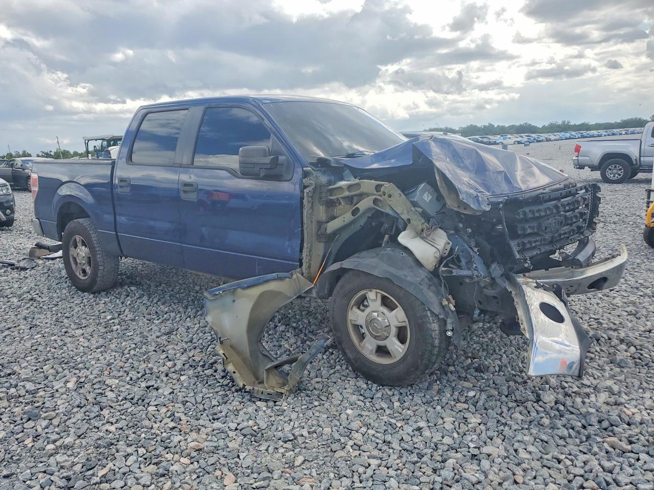2011 Ford F150 Supercrew Blue vin: 1FTFW1CF2BFA87656