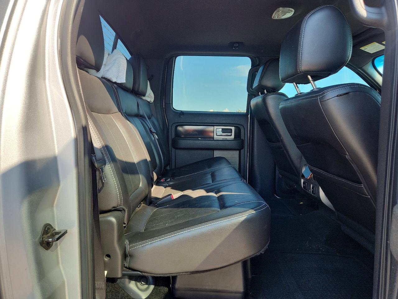 2012 Ford F150 Supercrew Серебряный vin: 1FTFW1CF2CKD48731