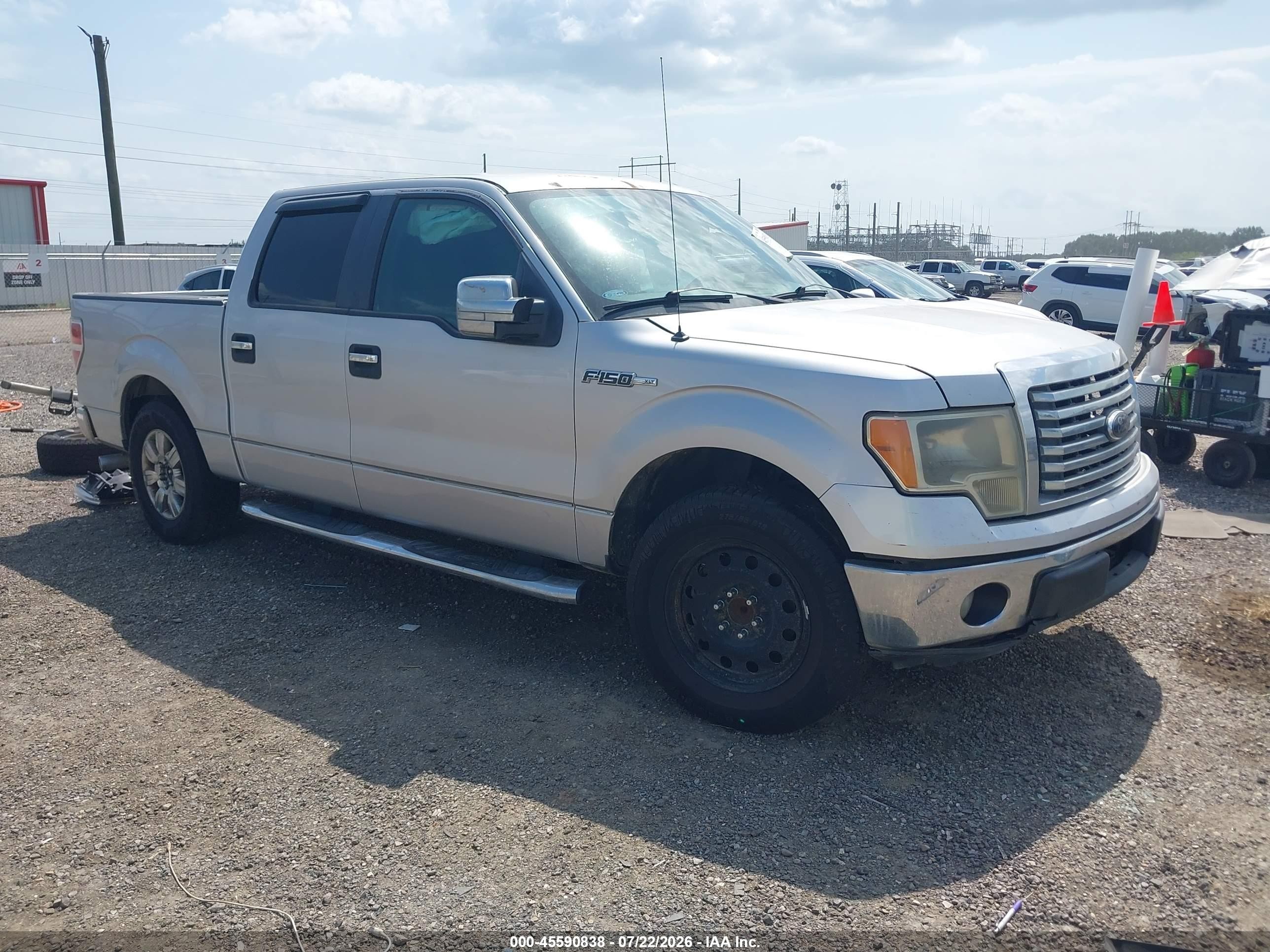2012 Ford F-150 Xlt Silver vin: 1FTFW1CF2CKE02805