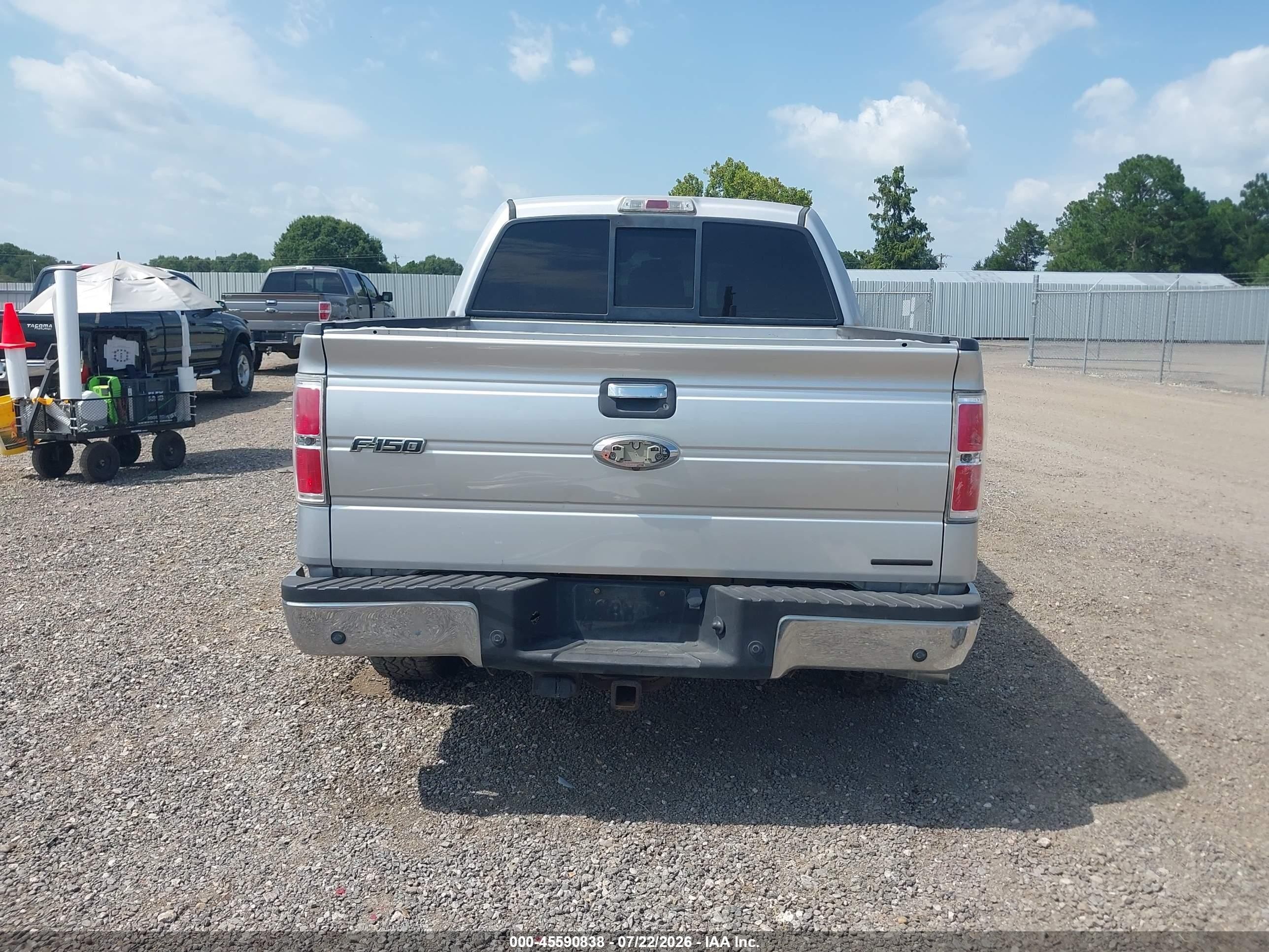 2012 Ford F-150 Xlt Silver vin: 1FTFW1CF2CKE02805