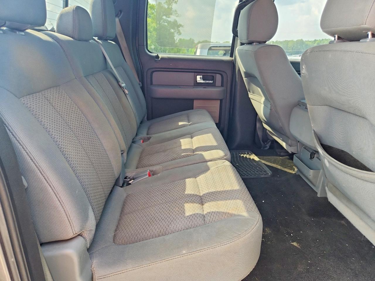 2013 Ford F150 Supercrew Gray vin: 1FTFW1CF2DFC46128
