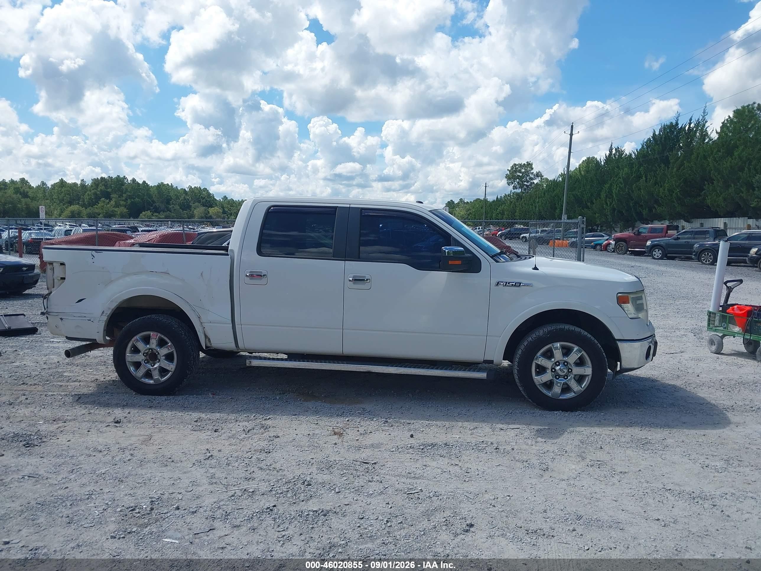 2014 Ford F-150 Lariat White vin: 1FTFW1CF2EFB32681