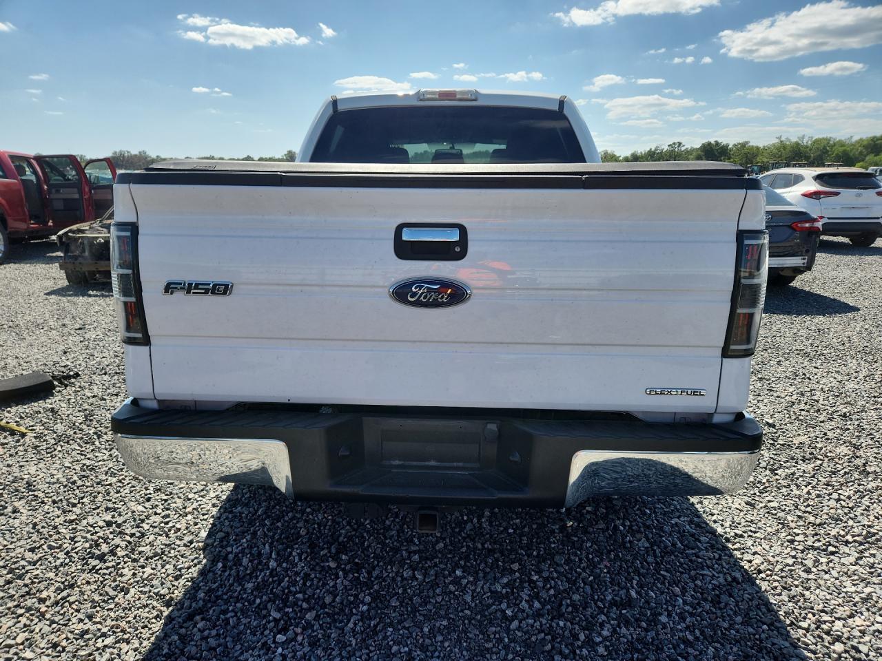 2014 Ford F150 Supercrew White vin: 1FTFW1CF2EFC05533