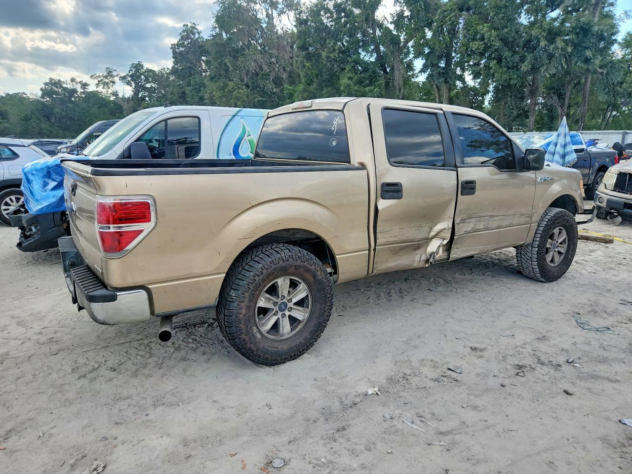 2014 Ford F150 Supercrew Tan vin: 1FTFW1CF2EKD93168
