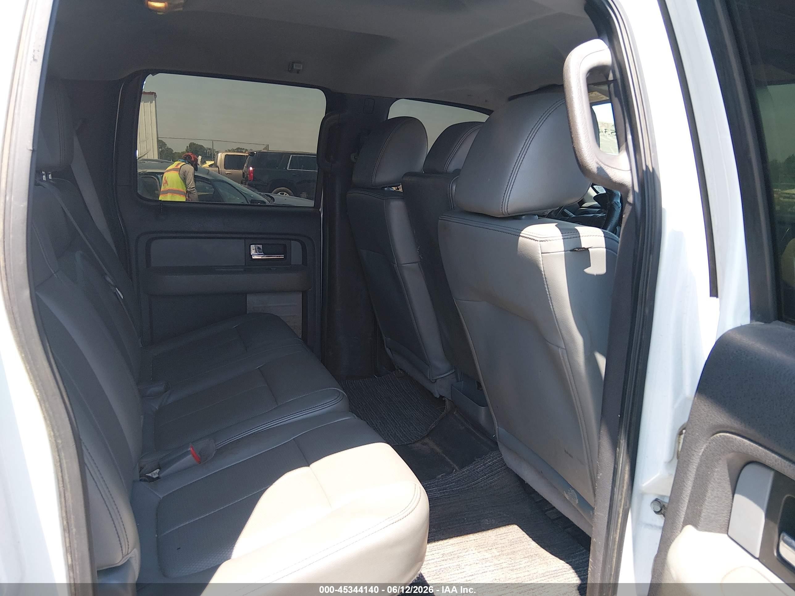 2014 Ford F-150 Xl White vin: 1FTFW1CF2EKF68227