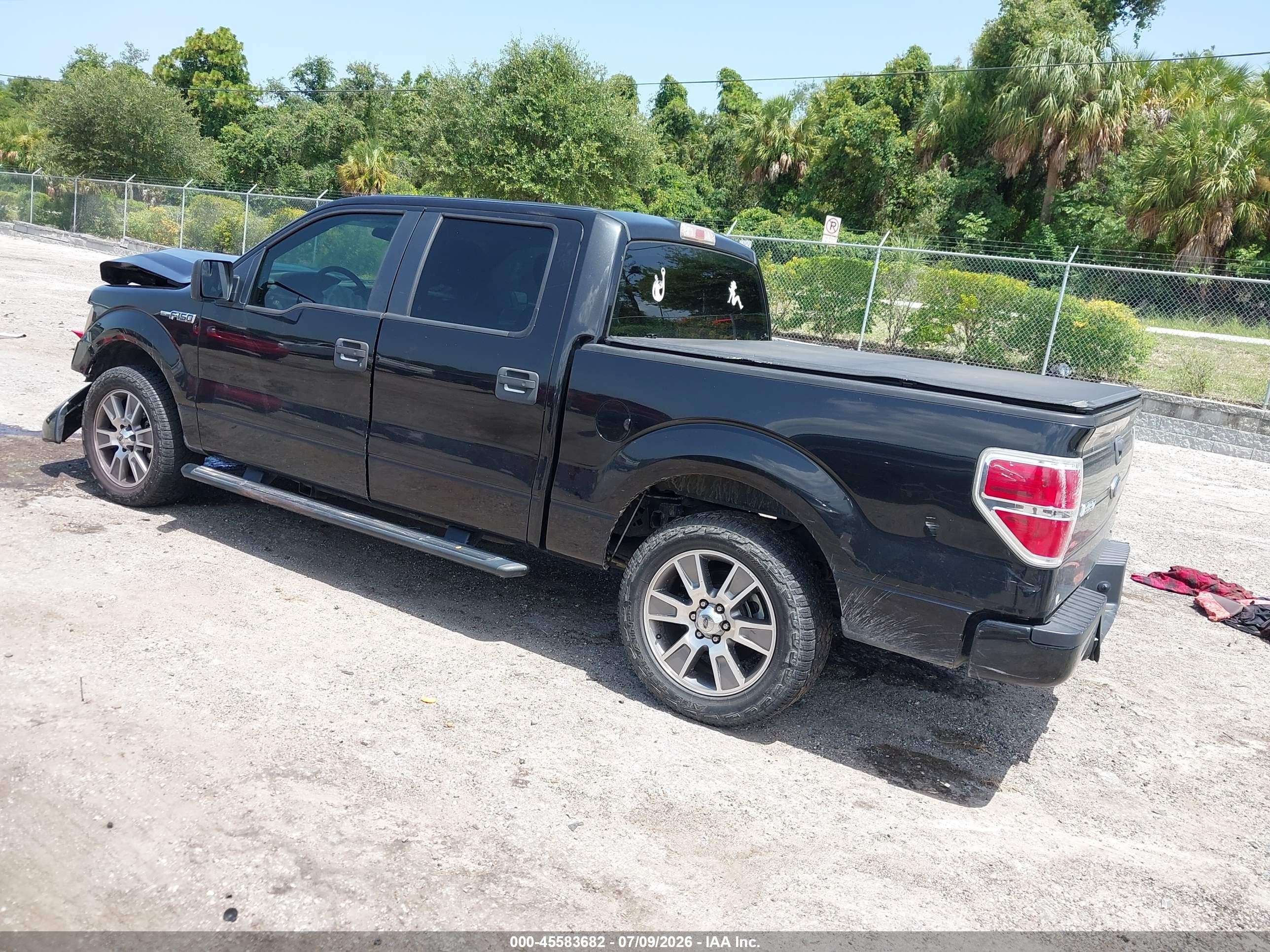 2014 Ford F-150 Stx Black vin: 1FTFW1CF2EKG54668