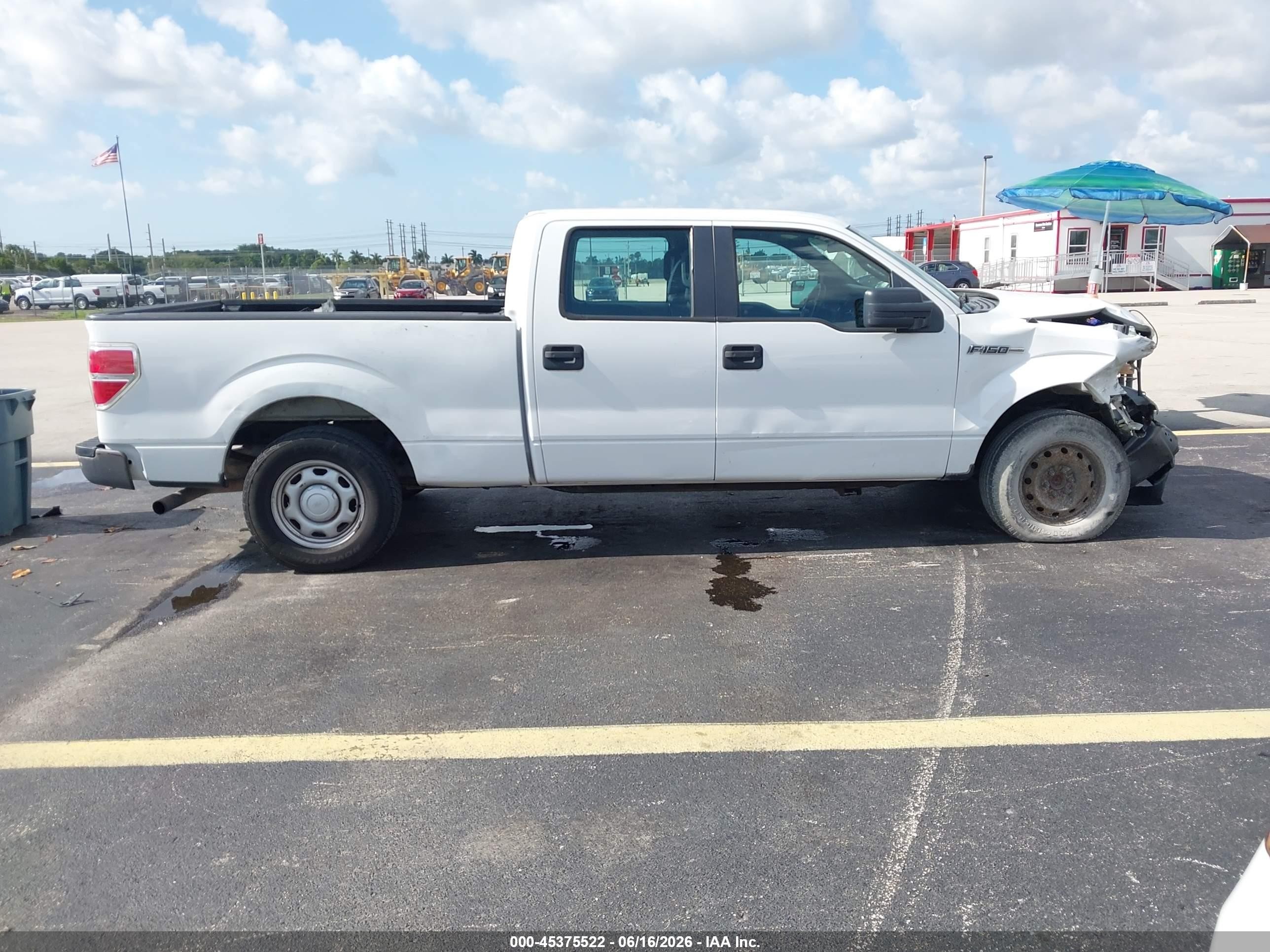 2011 Ford F-150 Xl White vin: 1FTFW1CF3BFC15869