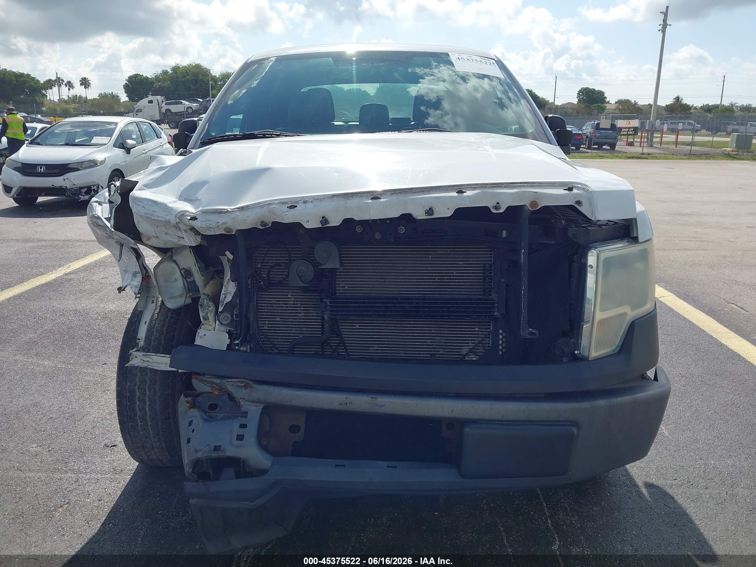 2011 Ford F-150 Xl White vin: 1FTFW1CF3BFC15869