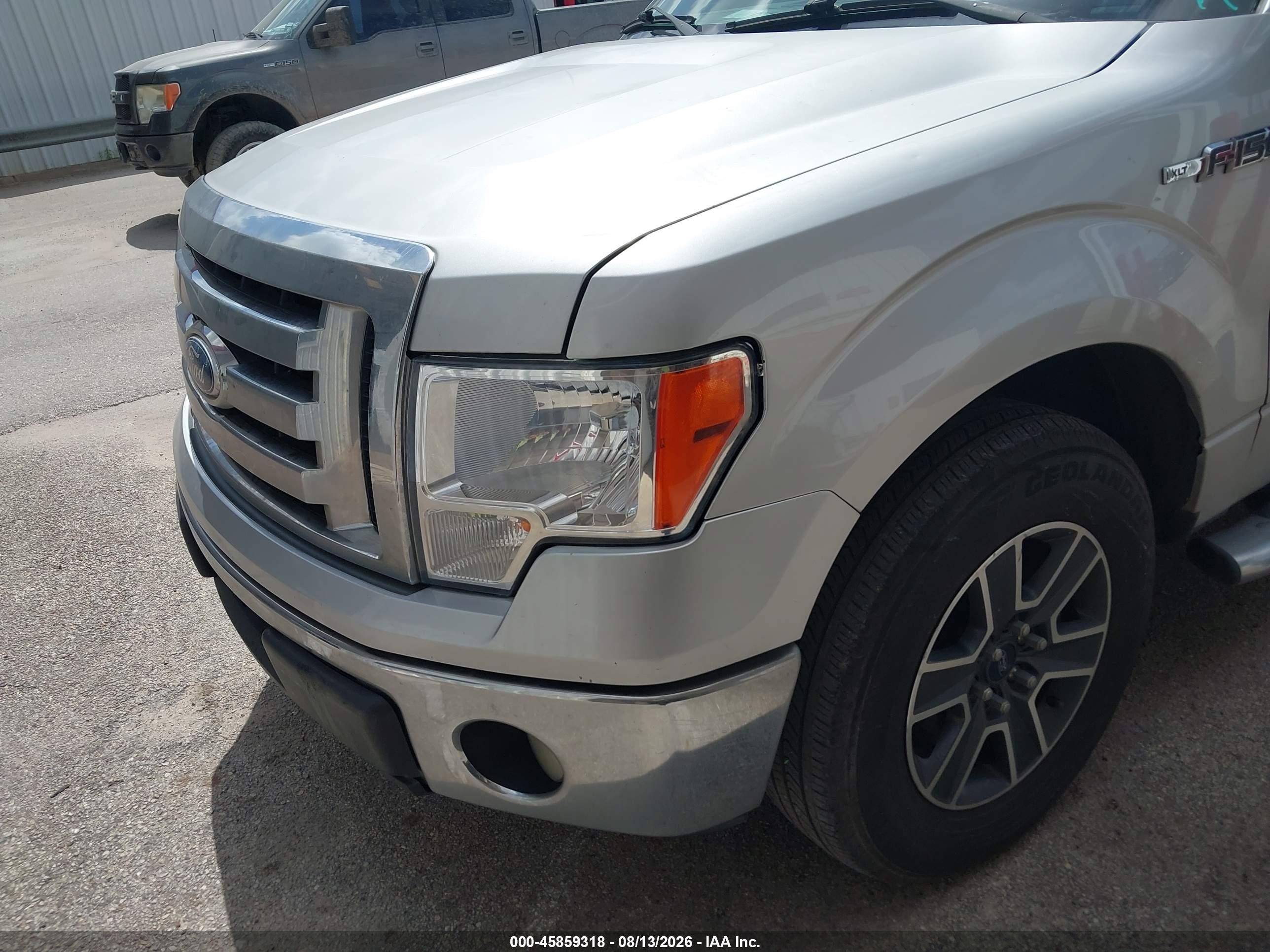 2013 Ford F-150 Xlt Silver vin: 1FTFW1CF3DKE22627