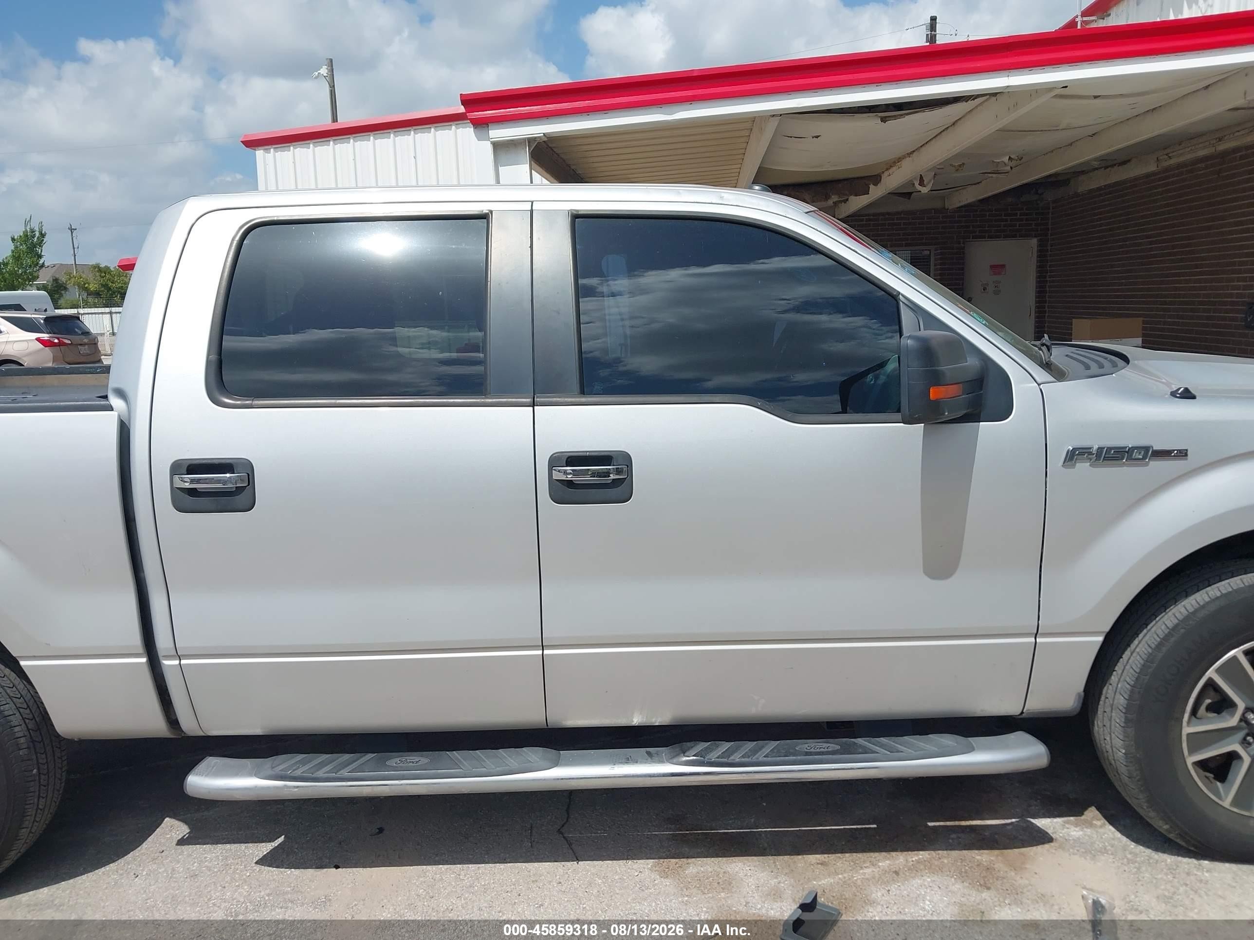 2013 Ford F-150 Xlt Silver vin: 1FTFW1CF3DKE22627