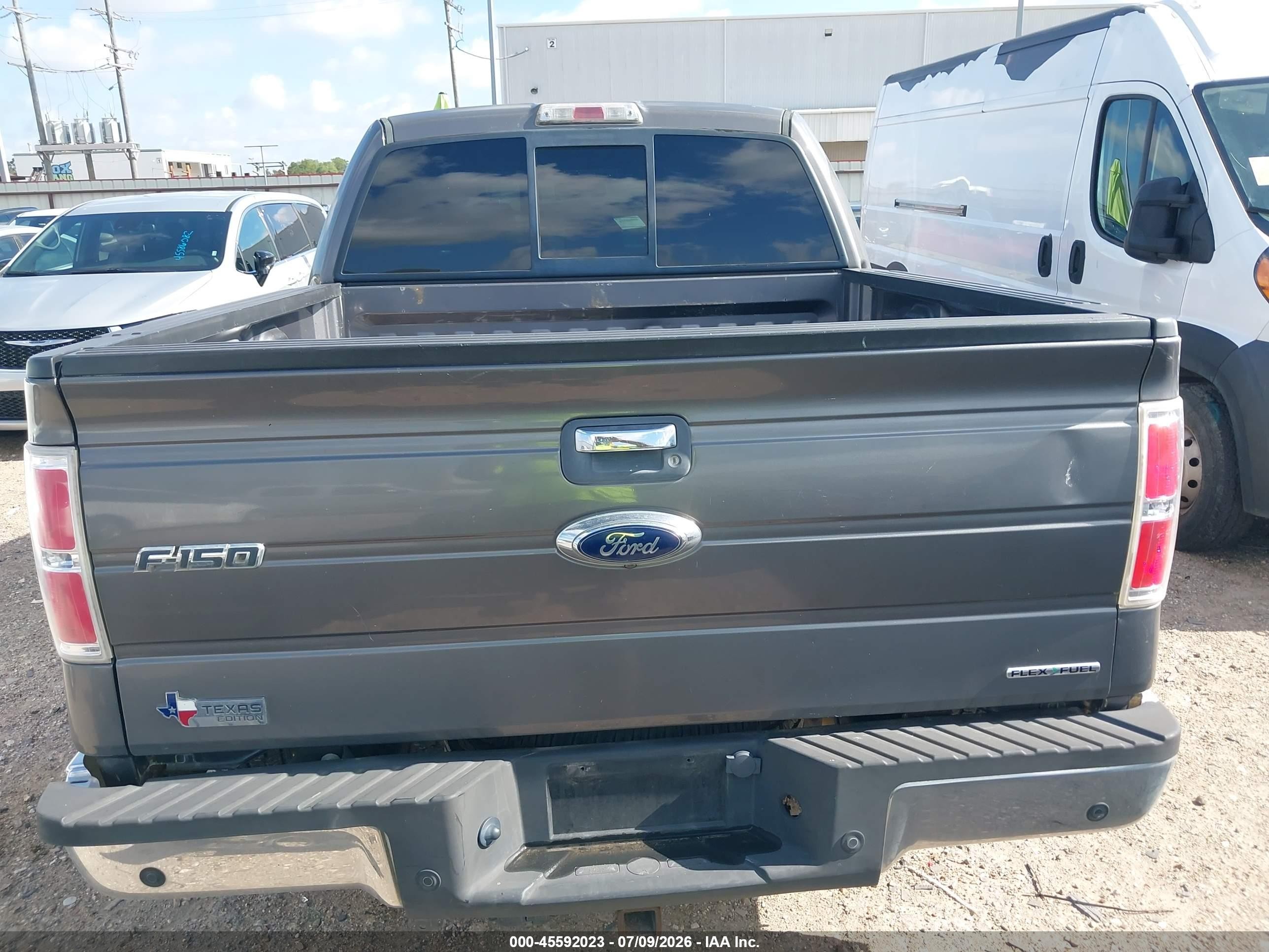2013 Ford F-150 Xlt Серый vin: 1FTFW1CF3DKF70731