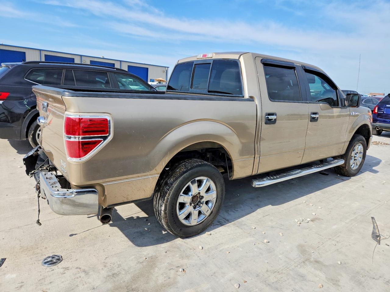 2014 Ford F150 Supercrew Gold vin: 1FTFW1CF3EFB83879