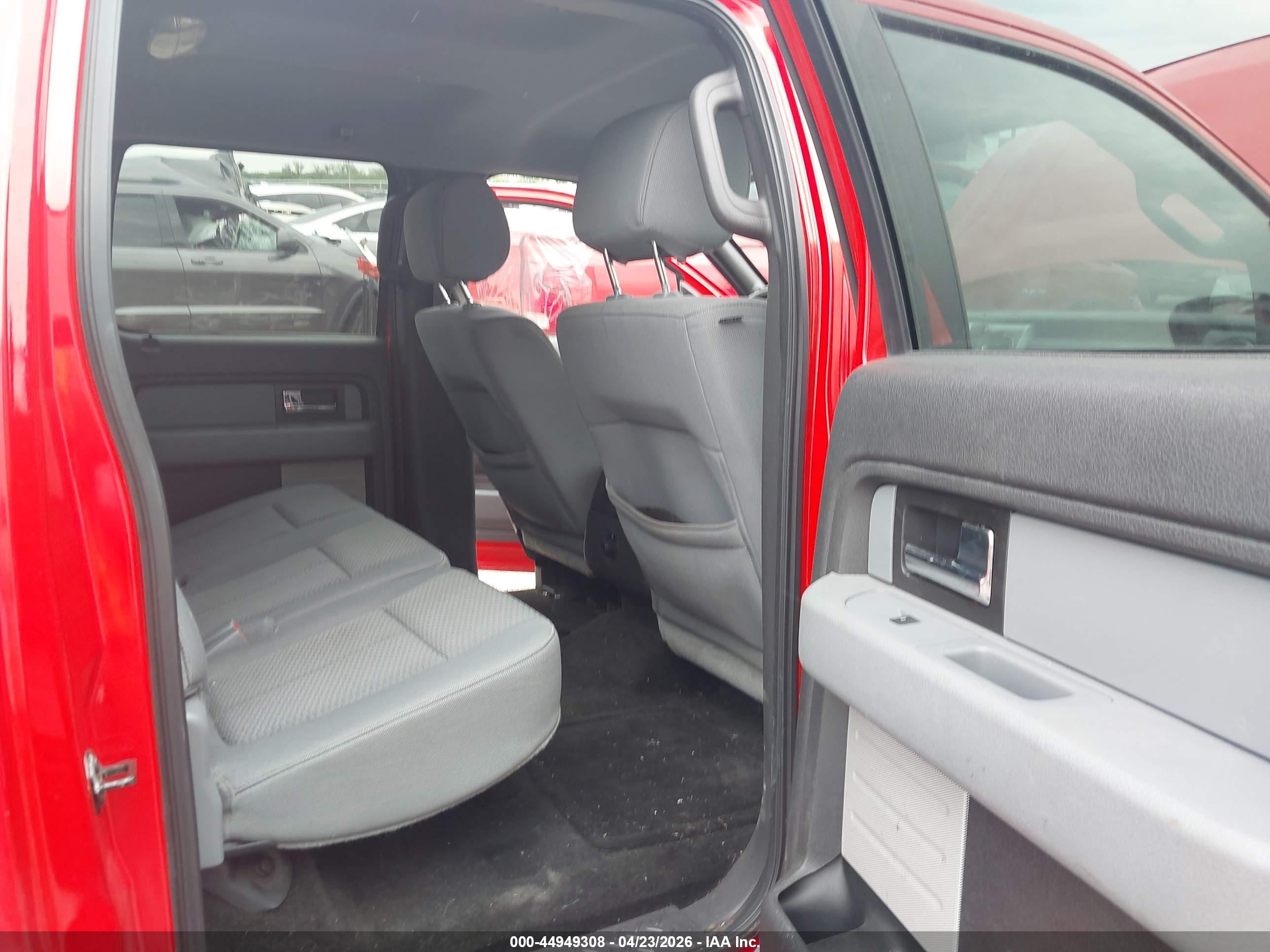 2014 Ford F-150 Xlt Red vin: 1FTFW1CF3EFD09268