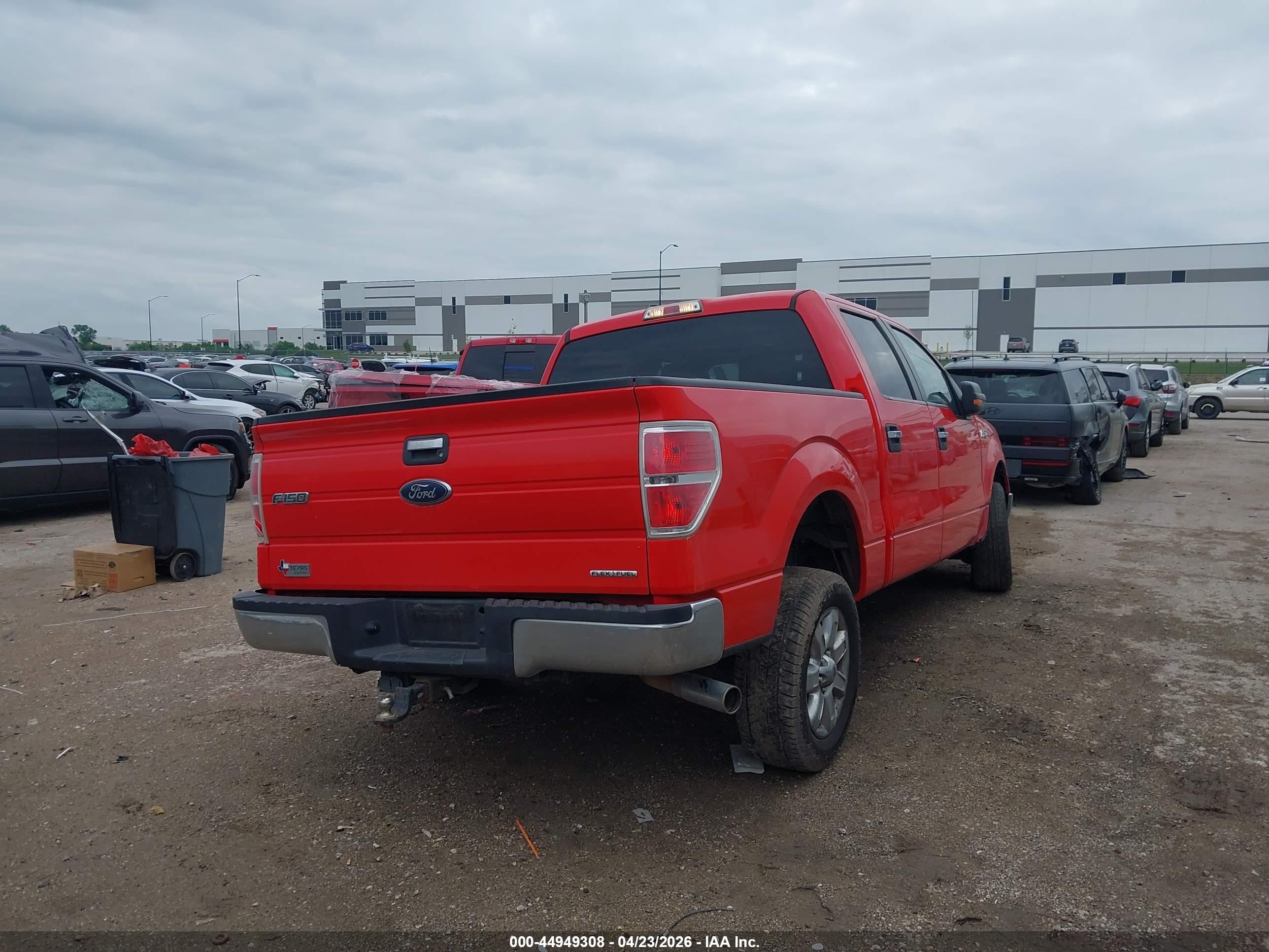 2014 Ford F-150 Xlt Red vin: 1FTFW1CF3EFD09268