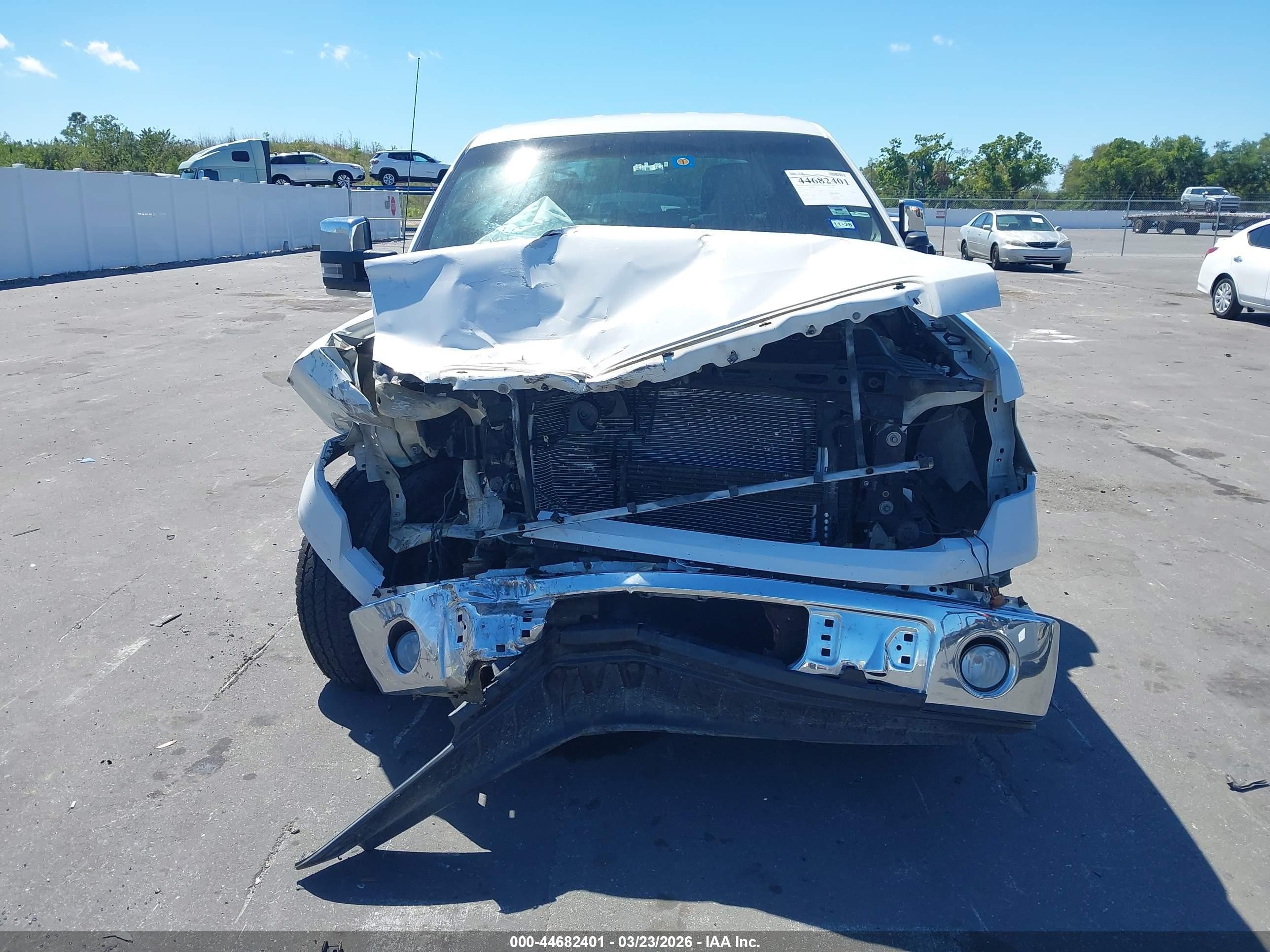 2014 Ford F-150 Xl White vin: 1FTFW1CF3EKD33111