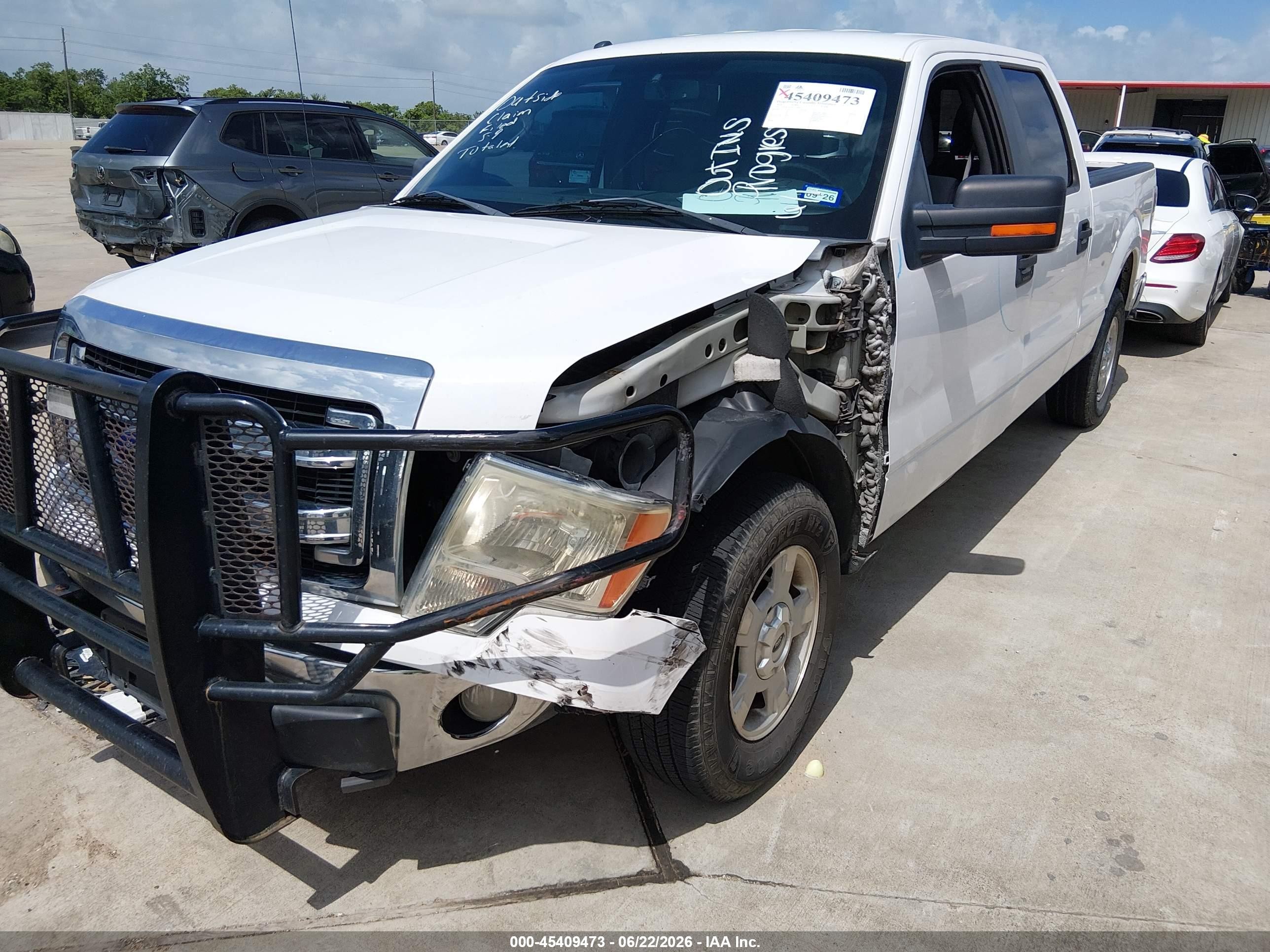 2014 Ford F-150 Xlt White vin: 1FTFW1CF3EKF56832