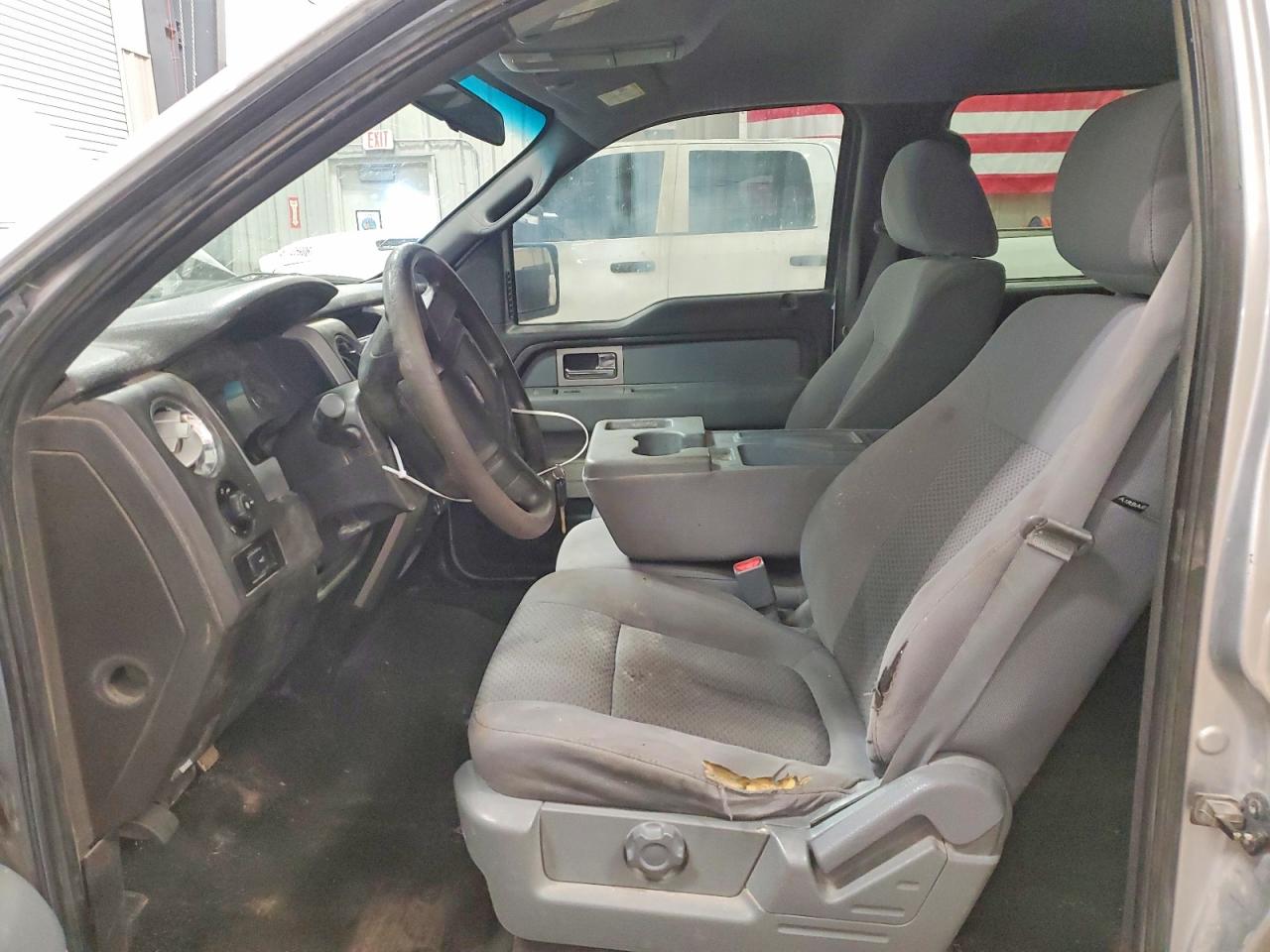 2011 Ford F150 Supercrew Silver vin: 1FTFW1CF4BKD21965