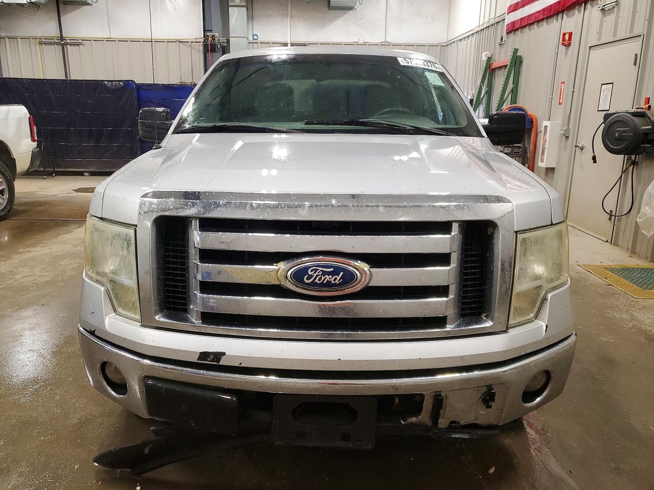 2011 Ford F150 Supercrew Silver vin: 1FTFW1CF4BKD21965