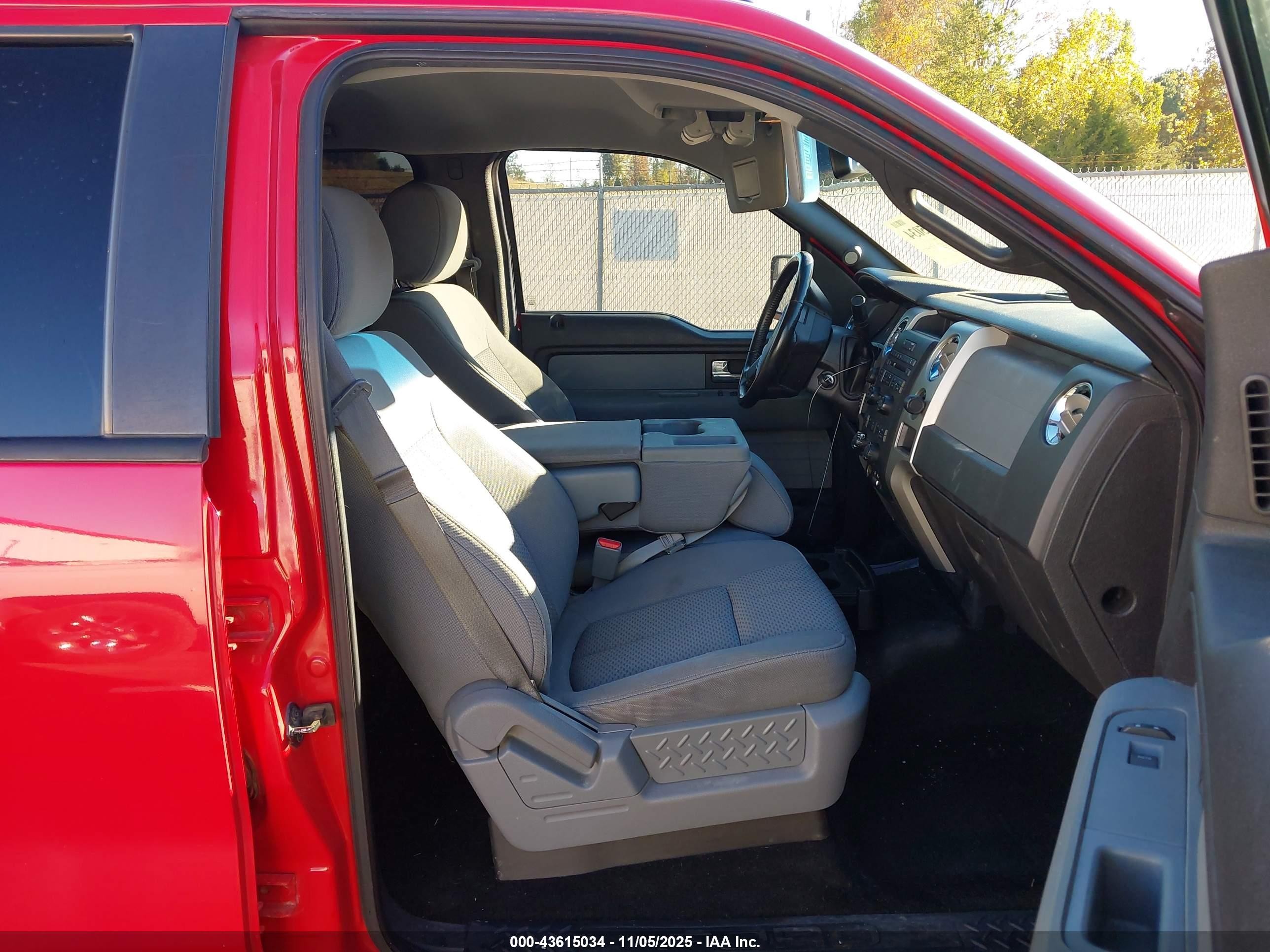 2012 Ford F-150 Xlt Red vin: 1FTFW1CF4CKD31395