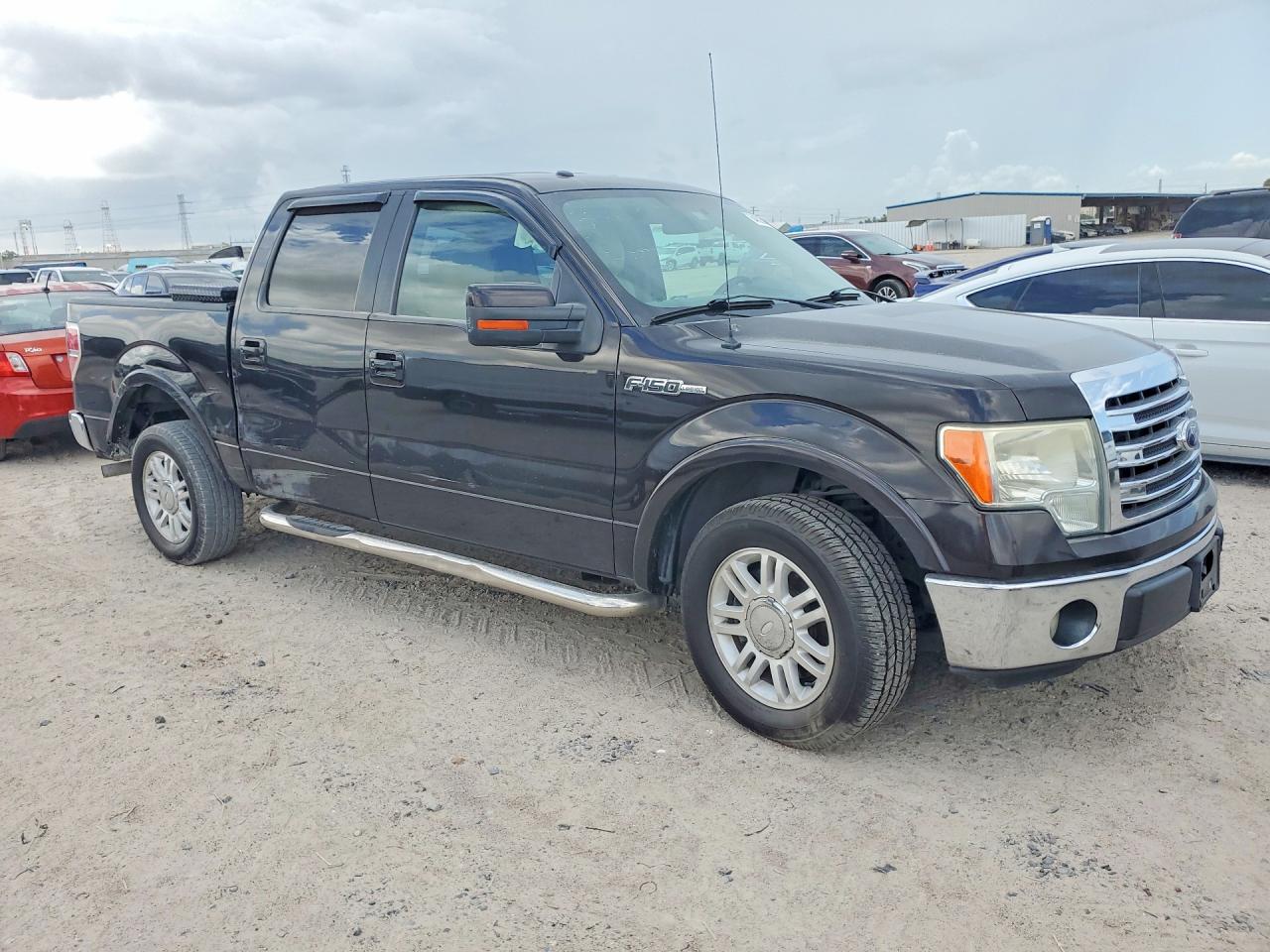 2013 Ford F150 Supercrew Black vin: 1FTFW1CF4DFB66880