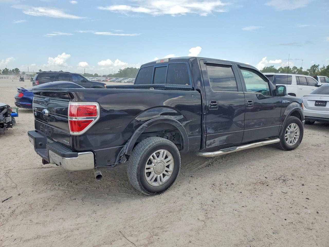 2013 Ford F150 Supercrew Black vin: 1FTFW1CF4DFB66880