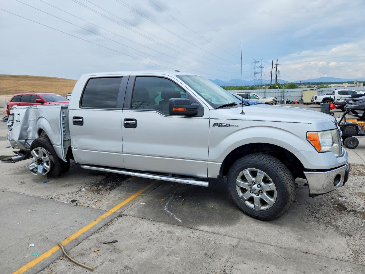 2013 Ford F150 Supercrew Silver vin: 1FTFW1CF4DFD40205
