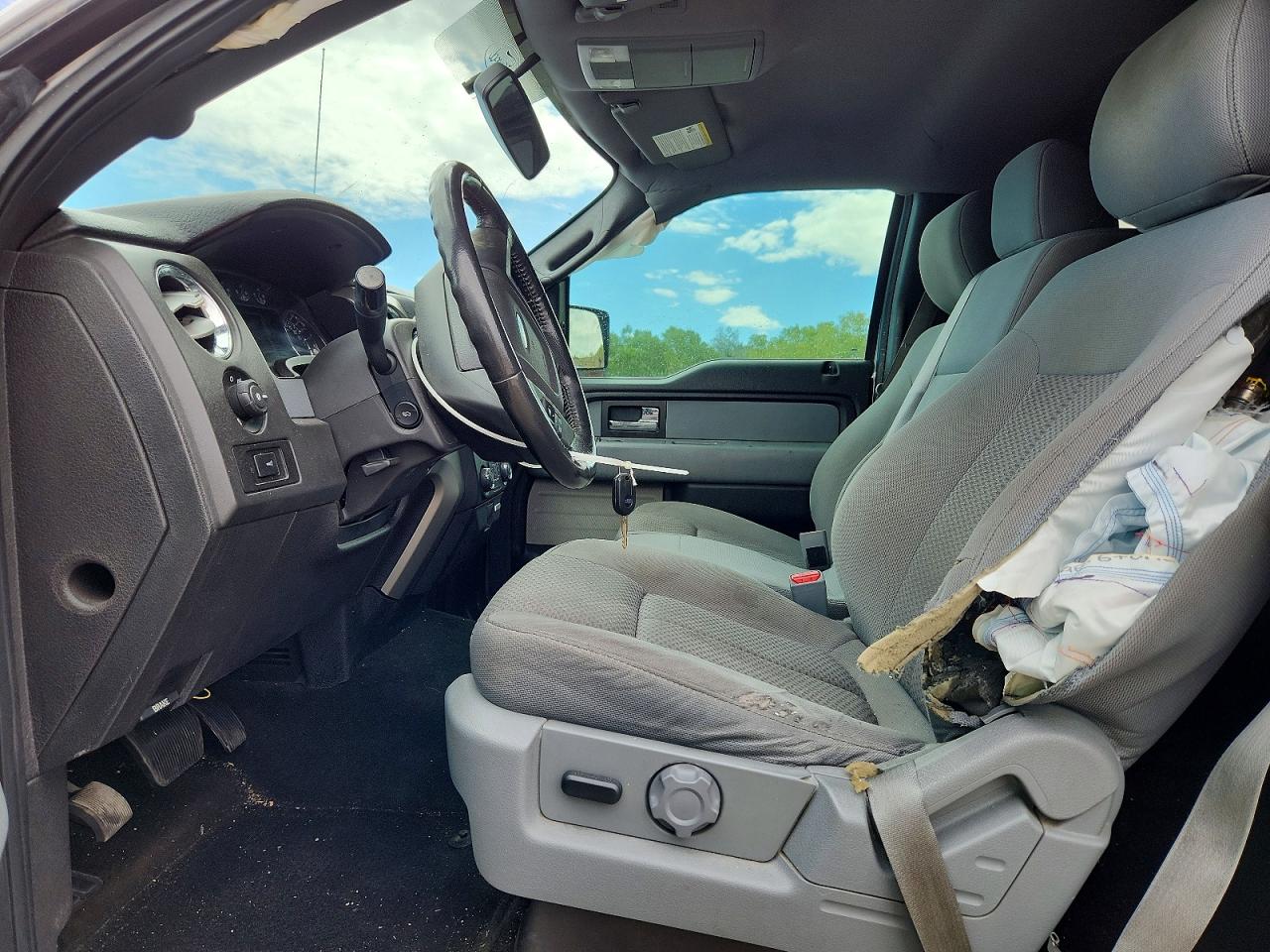 2013 Ford F150 Supercrew Silver vin: 1FTFW1CF4DFD40205