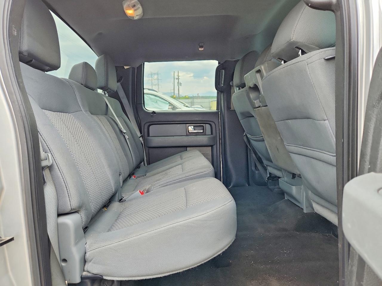 2013 Ford F150 Supercrew Silver vin: 1FTFW1CF4DFD40205