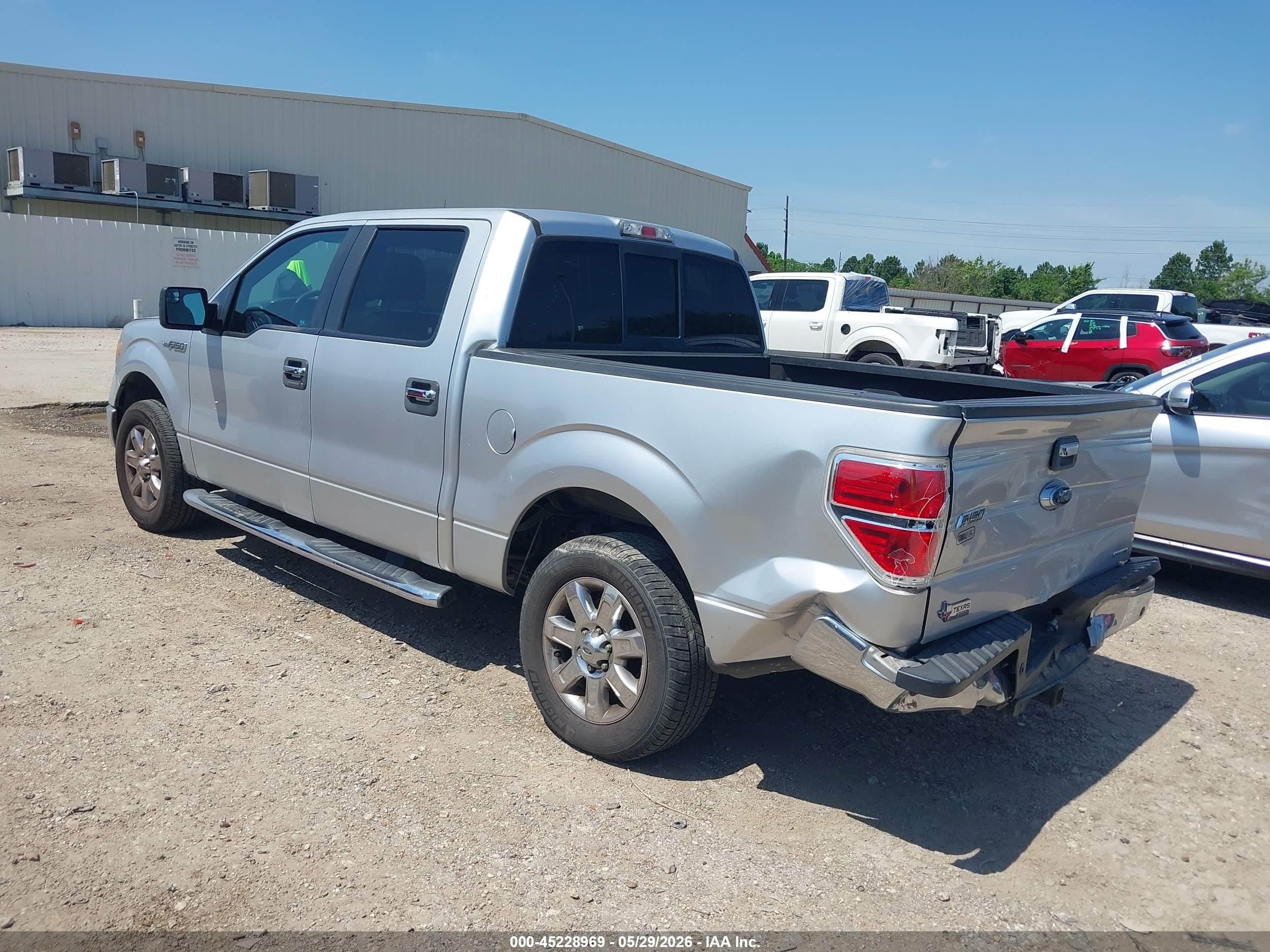 2013 Ford F-150 Xlt Silver vin: 1FTFW1CF4DFE01827