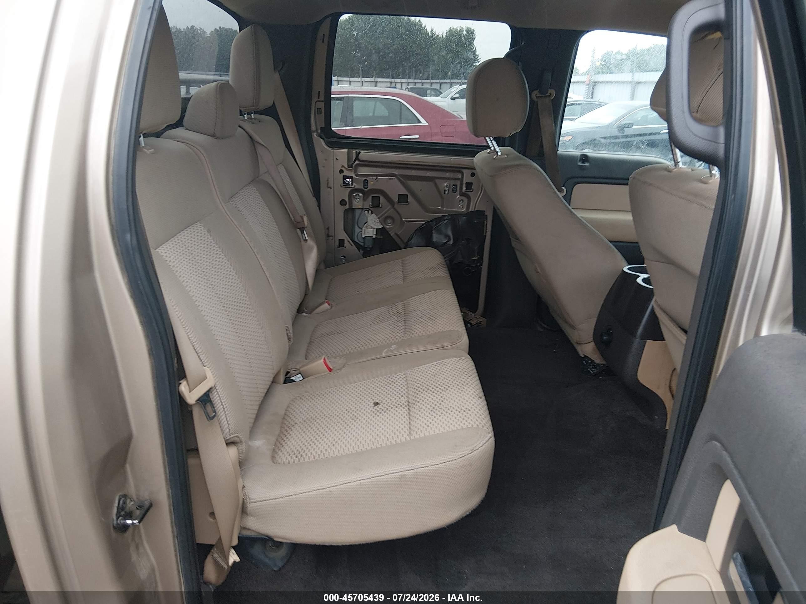 2013 Ford F-150 Xlt Beige vin: 1FTFW1CF4DKD93204