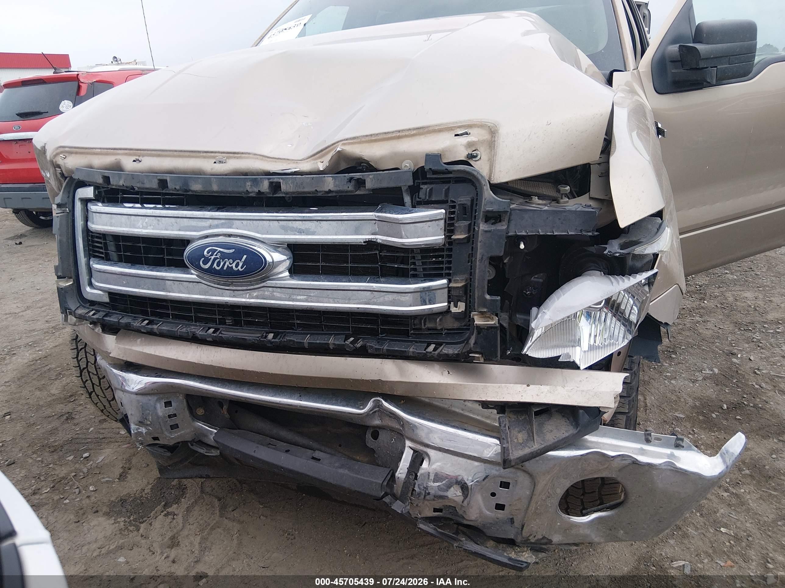 2013 Ford F-150 Xlt Beige vin: 1FTFW1CF4DKD93204