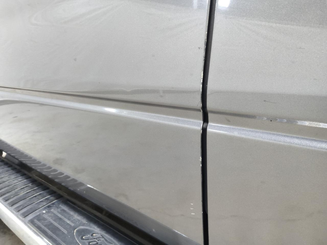 2014 Ford F150 Supercrew Gray vin: 1FTFW1CF4EKD42870 Damage: Left Front Door, Heavy Scratch, 1 To 2 Inches
