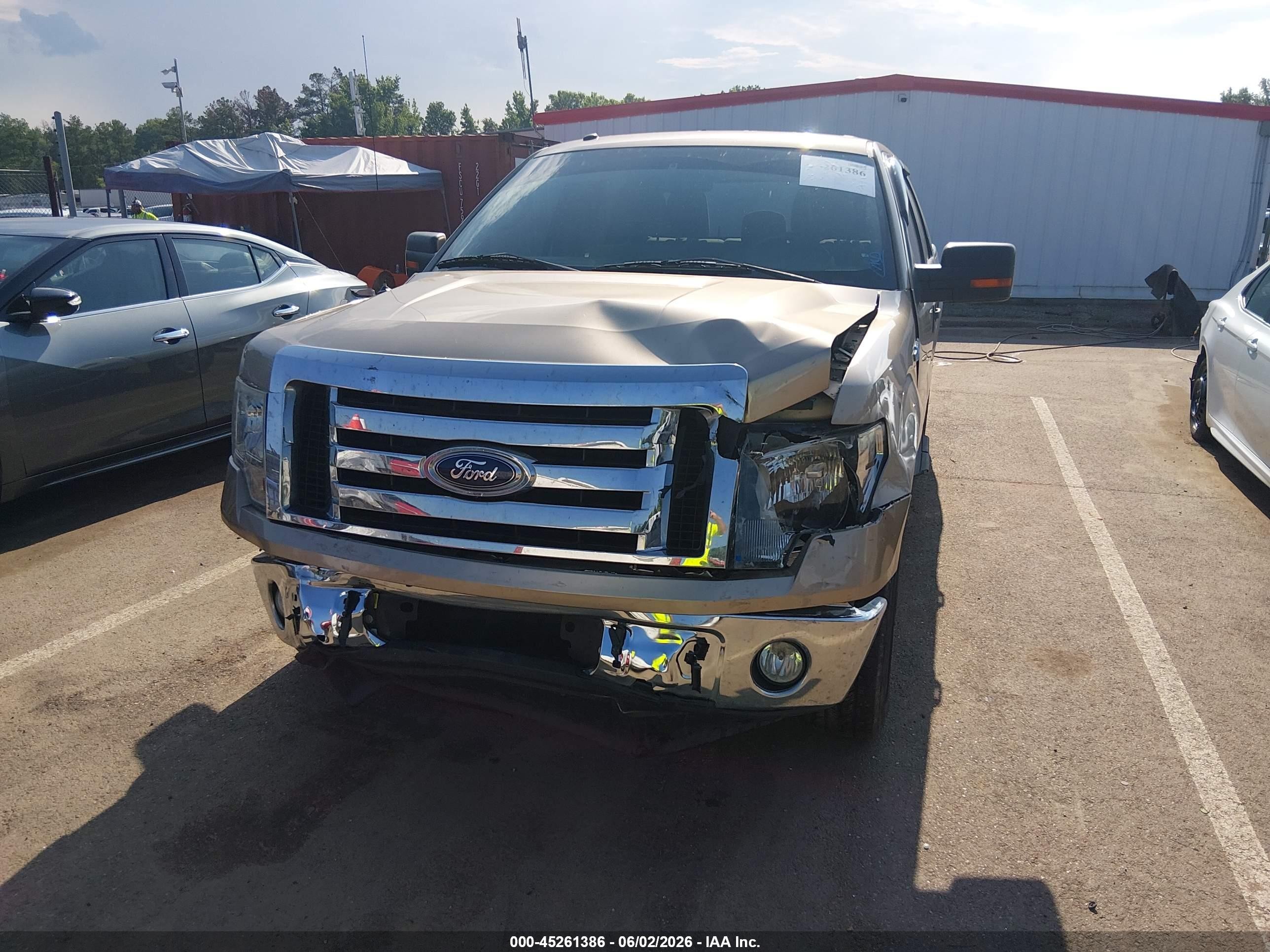2011 Ford F-150 Xlt Tan vin: 1FTFW1CF5BFD35902