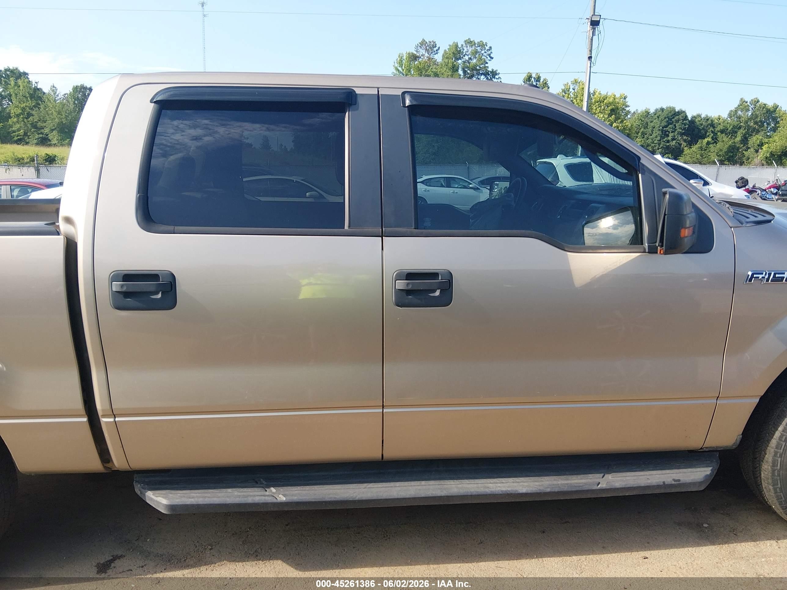2011 Ford F-150 Xlt Tan vin: 1FTFW1CF5BFD35902