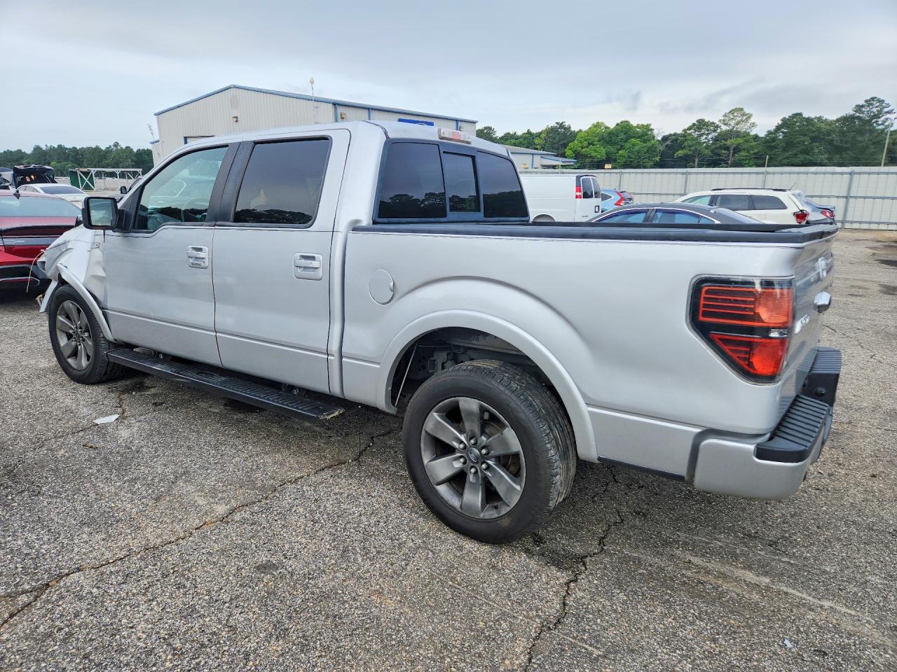 2011 Ford F150 Supercrew Silver vin: 1FTFW1CF5BKD40590
