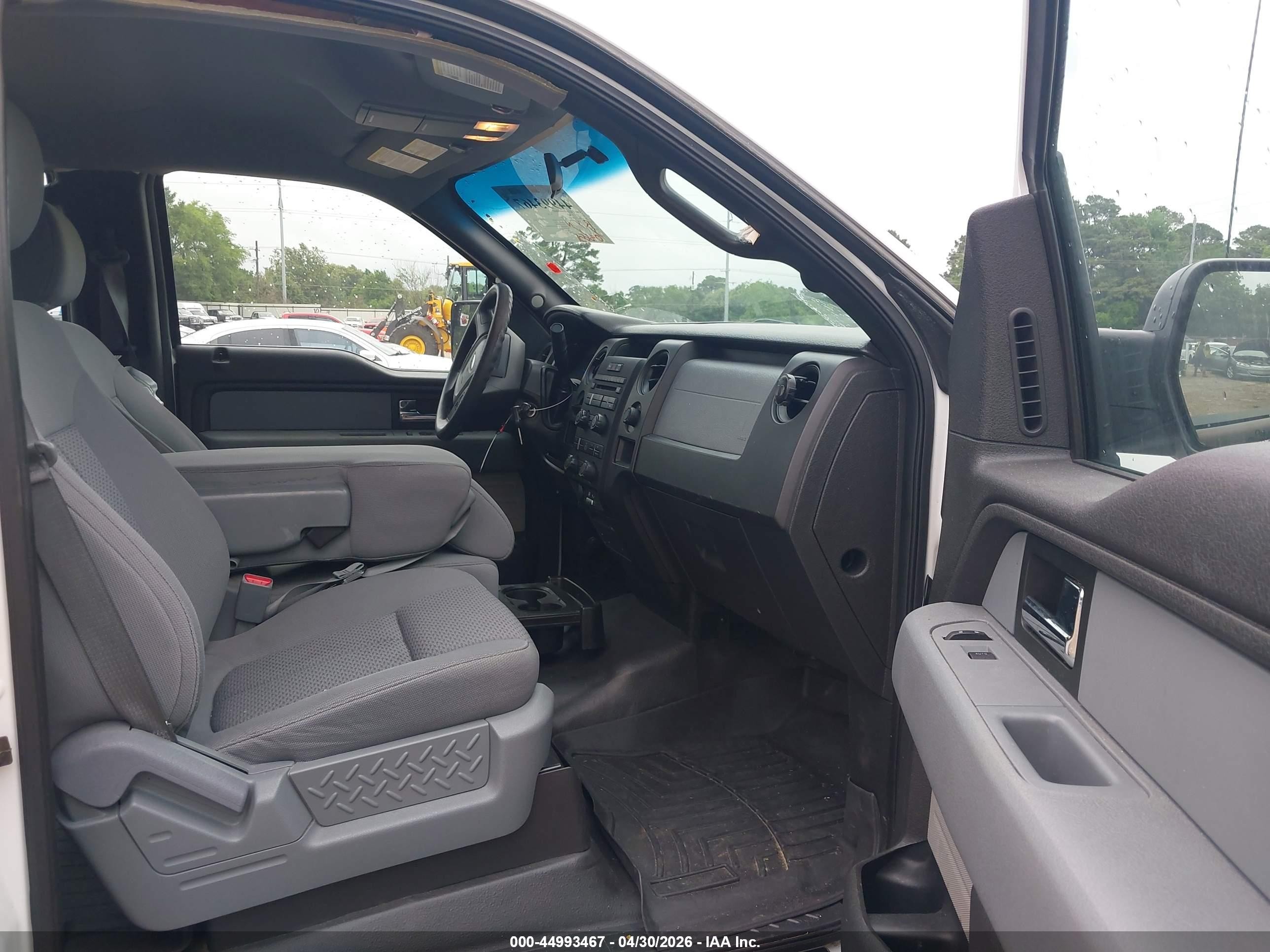 2013 Ford F-150 Xl White vin: 1FTFW1CF5DFA94166