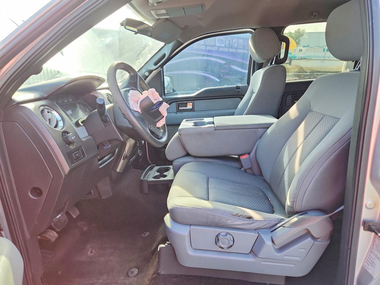 2014 Ford F150 Silver vin: 1FTFW1CF5EFB57218