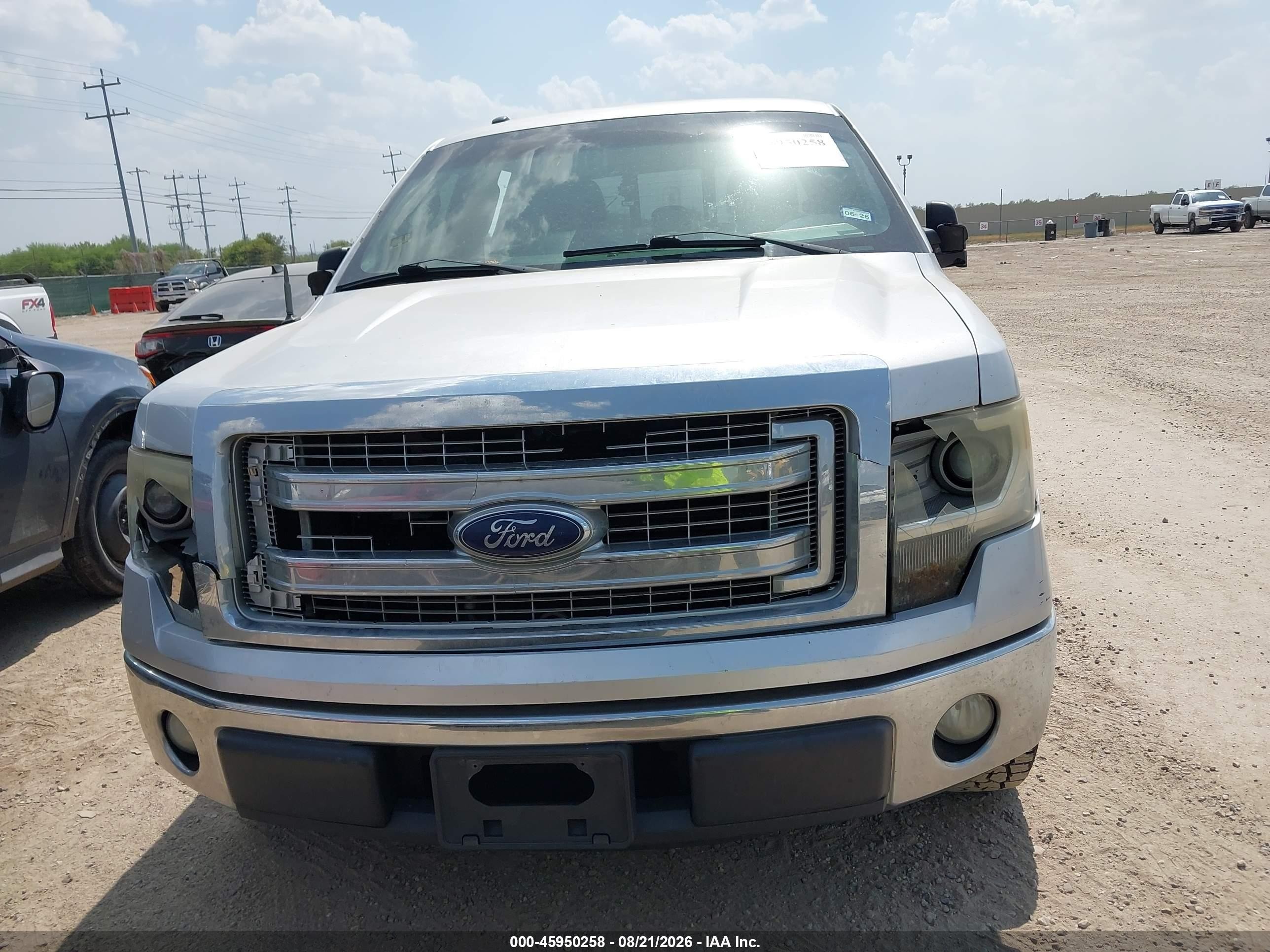 2014 Ford F-150 Xlt Silver vin: 1FTFW1CF5EFD03536